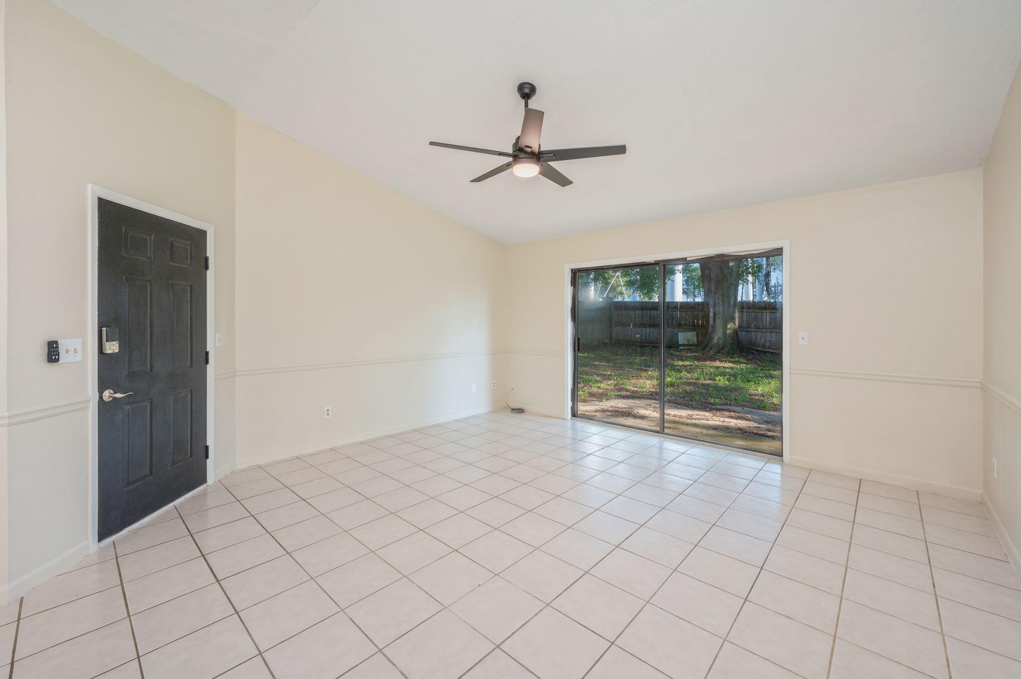 CEDAR RIDGE - Residential