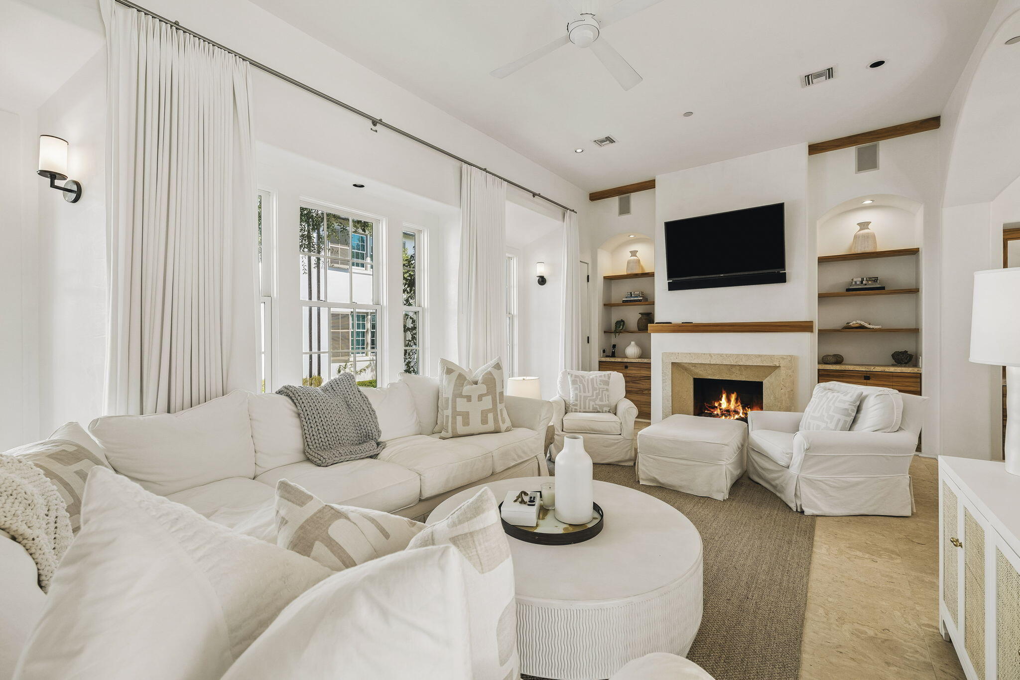 ALYS BEACH - Residential