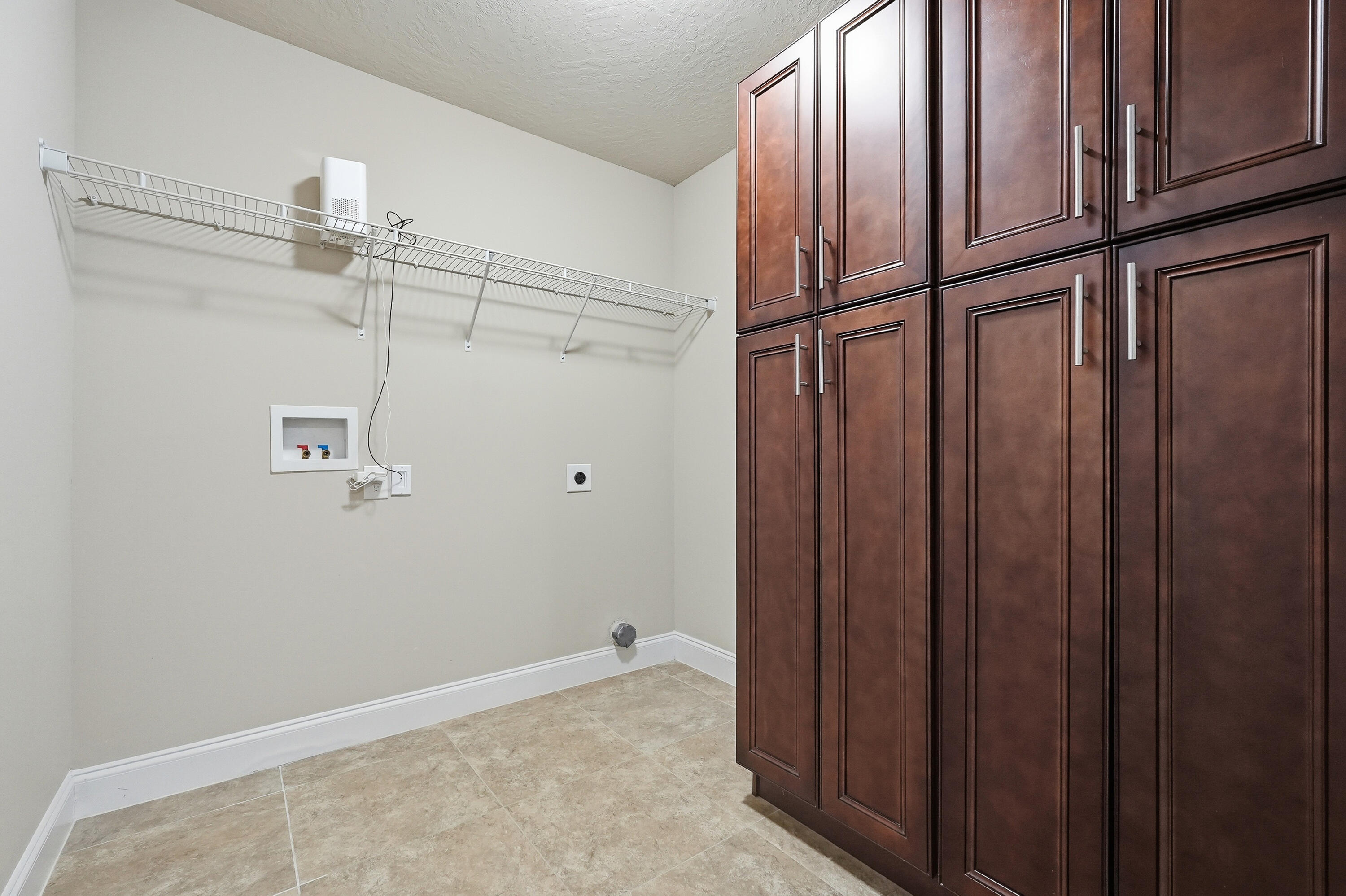 CHANAN ESTATES 1ST ADDN - Residential