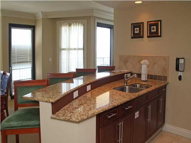 EMERALD GRANDE - Residential
