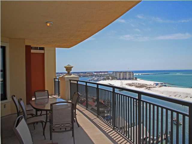 EMERALD GRANDE - Residential