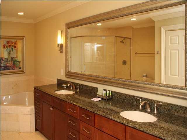 EMERALD GRANDE - Residential