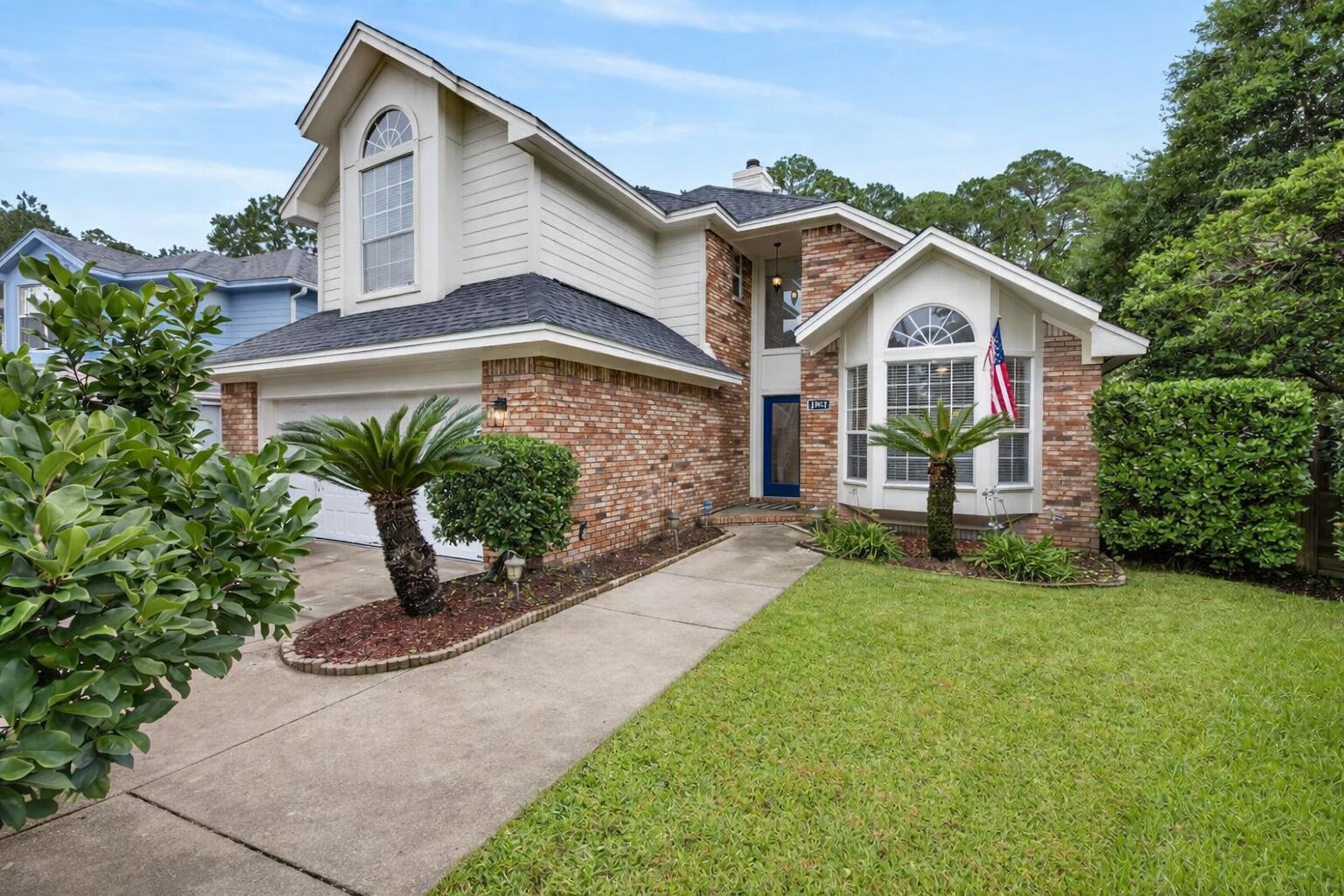 CROSSWINDS LANDING -- 100% UPDATED POOL HOME
4 Bedrooms • 2.5 Baths • 2-Car Garage • Private Pool + Outdoor Kitchen  
10 Minutes to Eglin Air Force Base

This stunning fully updated 4/2.5 pool home in highly desirable Crosswinds Landing is truly move-in ready. Featuring a 2026 roof, 2014 AC, 2025 hot water heater, and fresh interior & exterior paint, every major system and cosmetic detail has already been done for you.

Inside, the home offers spacious living areas, updated finishes, and a modern layout perfect for families or entertaining.

Step outside to your private backyard oasis with a sparkling in-ground pool, covered barbecue area, and a full outdoor kitchen -- ideal for Florida living.