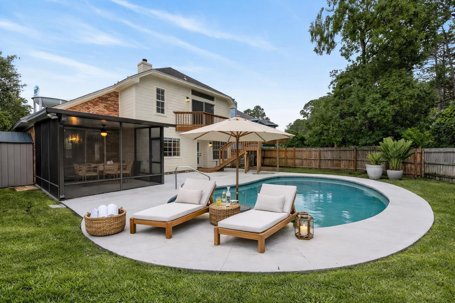 CROSSWINDS LANDING - 100% UPDATED POOL HOME
4 Bedrooms • 2.5 Baths • 2-Car Garage • Private Pool + Outdoor Kitchen  
10 Minutes to Eglin Air Force Base

This stunning fully updated 4/2.5 pool home in highly desirable Crosswinds Landing is truly move-in ready. Featuring a 2026 roof, 2014 AC, 2025 hot water heater, and fresh interior & exterior paint, every major system and cosmetic detail has already been done for you.

Inside, the home offers spacious living areas, updated finishes, and a modern layout perfect for families or entertaining.

Step outside to your private backyard oasis with a sparkling in-ground pool, covered barbecue area, and a full outdoor kitchen.

Ideal for Florida living.
