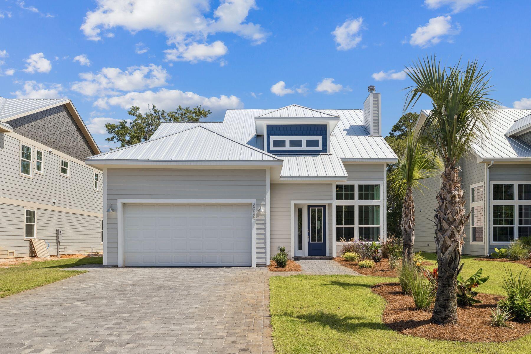 EAGLE BAY - Residential