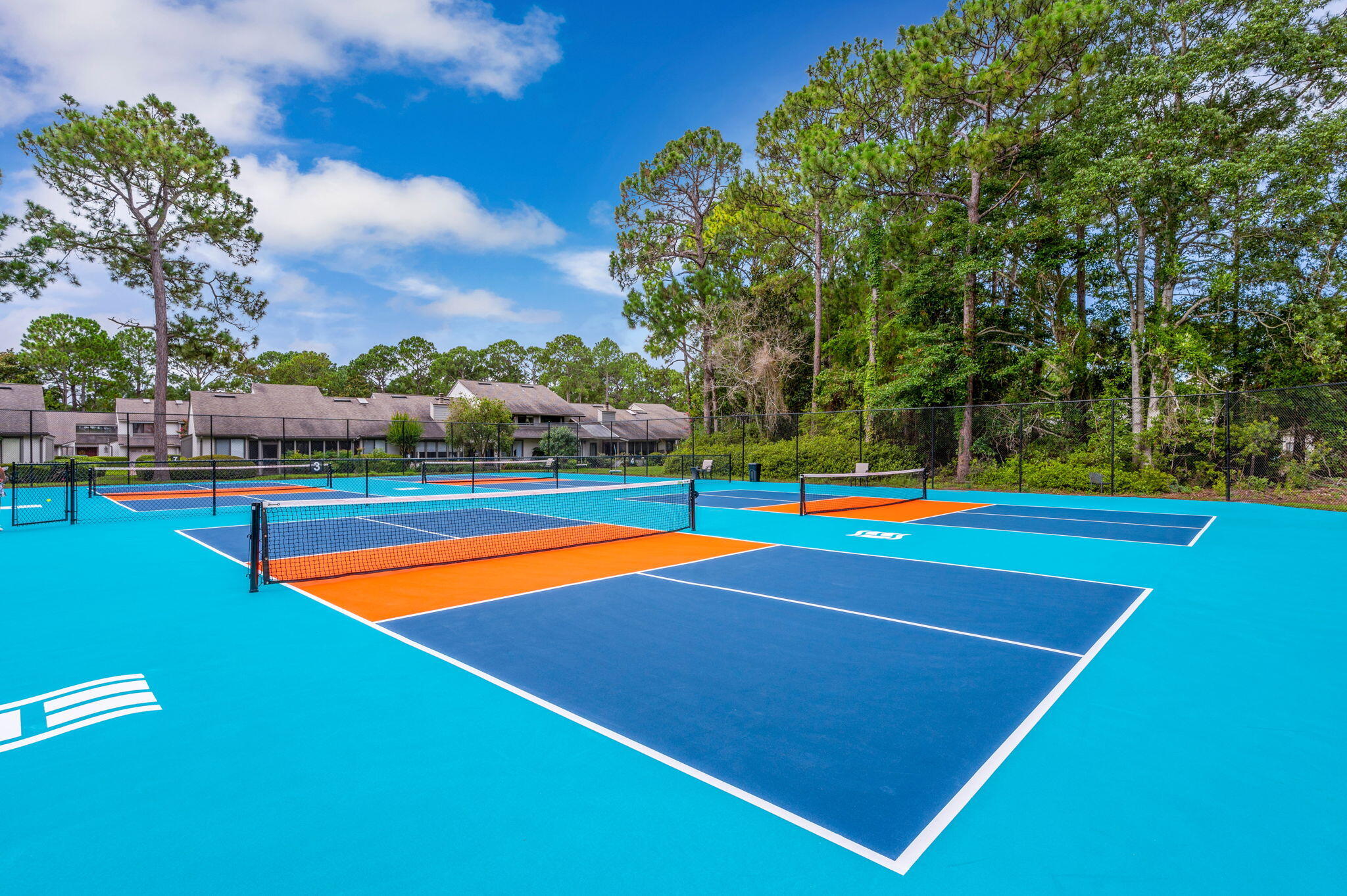 OAKMONT PLACE - Residential