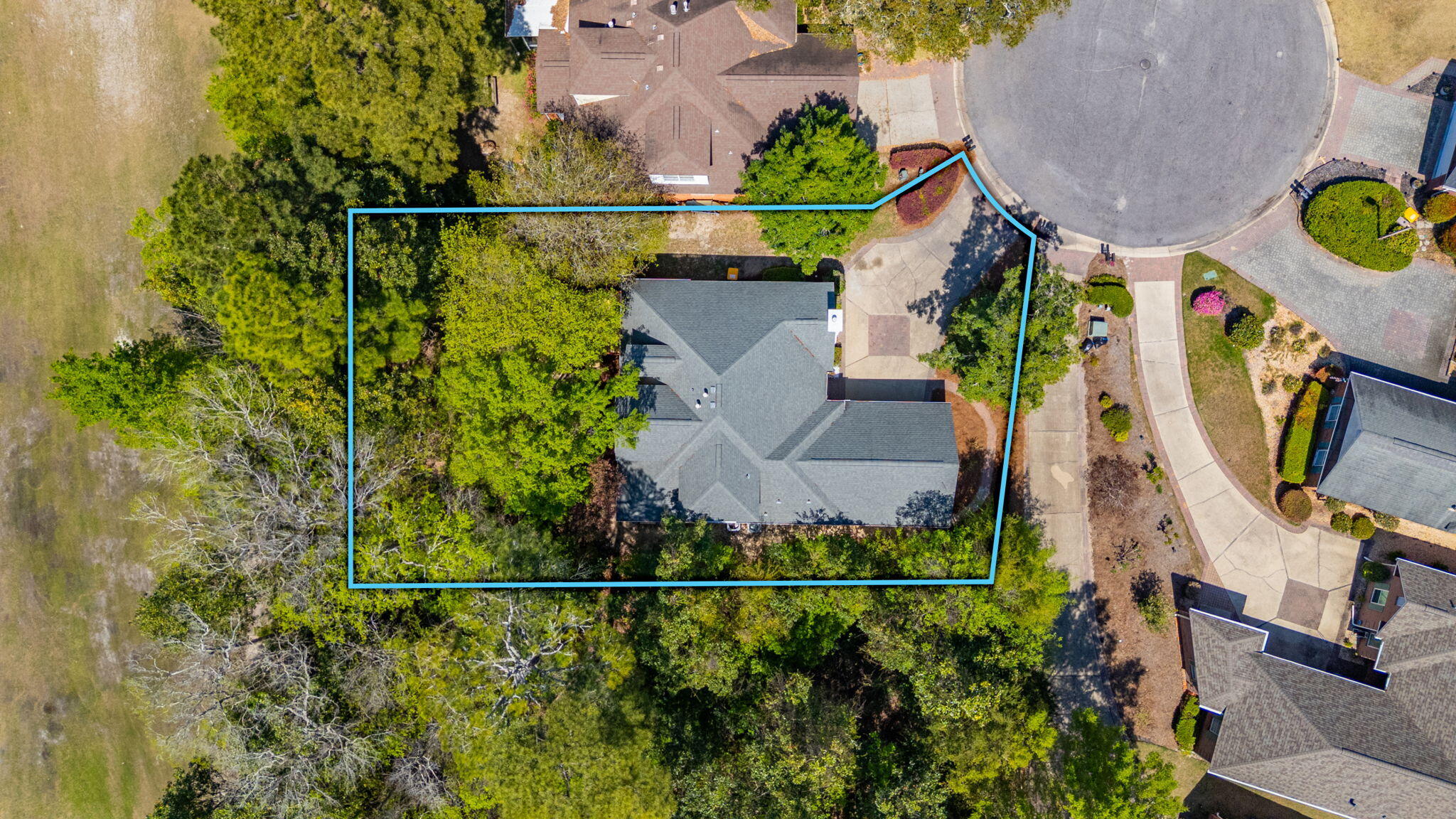 OAKMONT PLACE - Residential