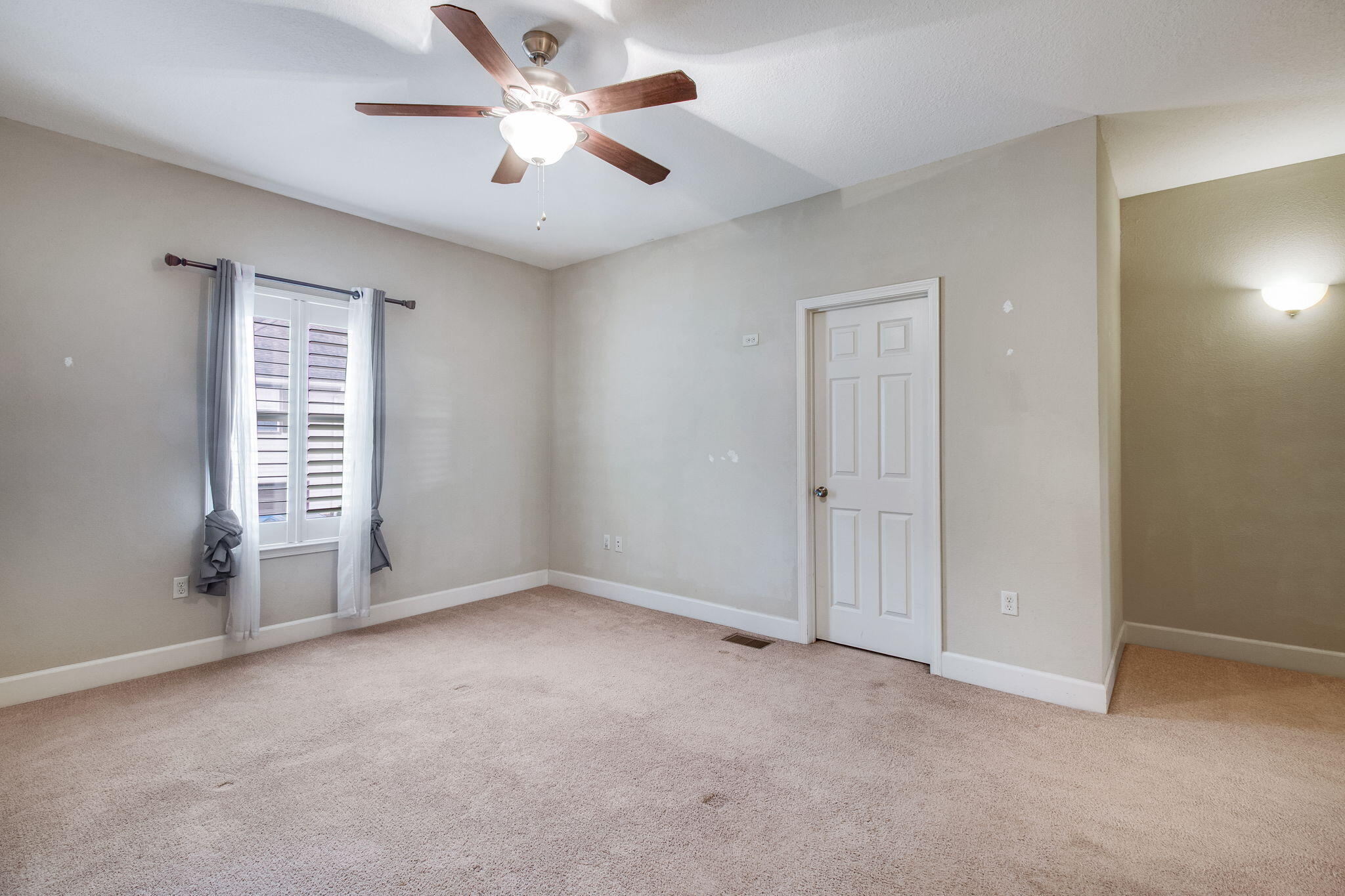 ARBOR LAKE - Residential Lease