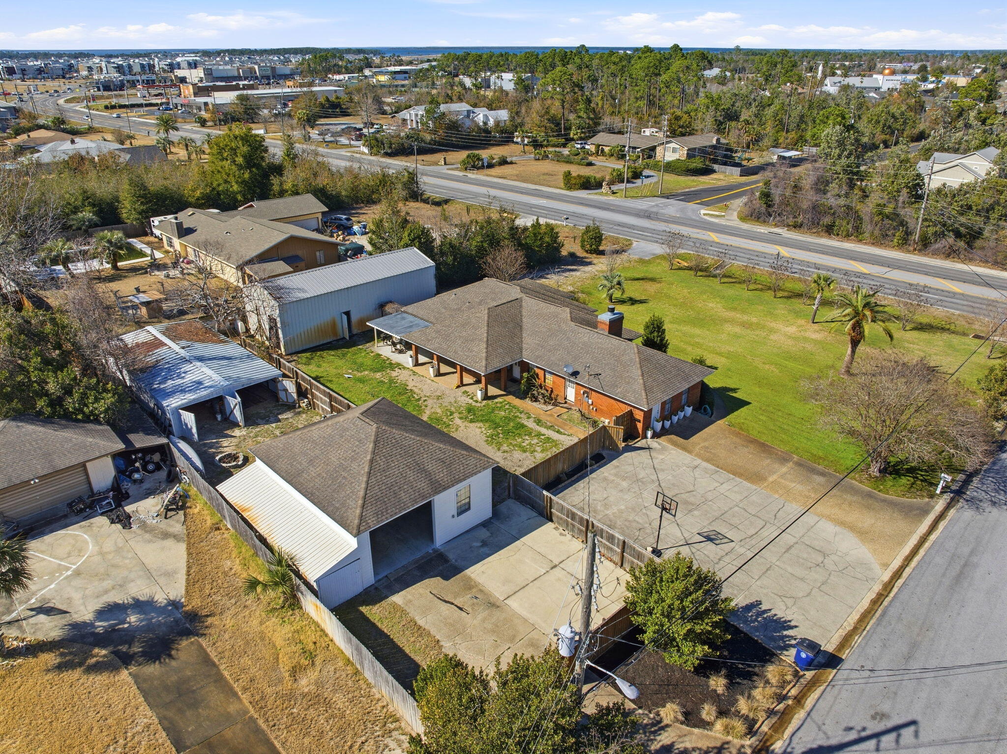 HUNTINGDON ESTATES UNIT 1 - Residential