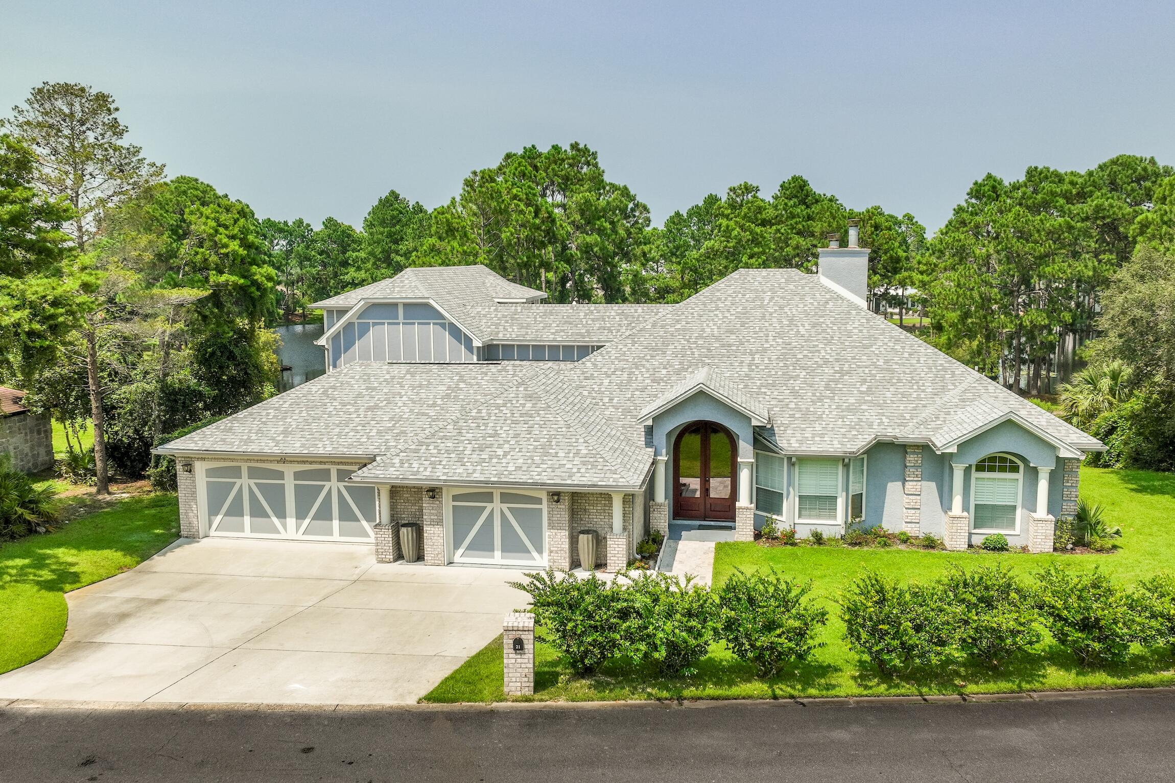 COUNTRY CLUB HILLS - Residential