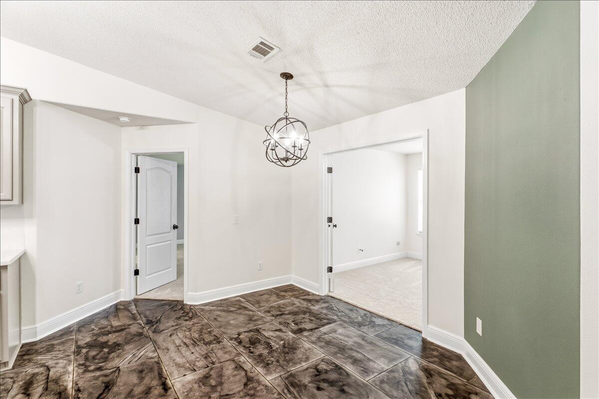 FOX VALLEY - Residential