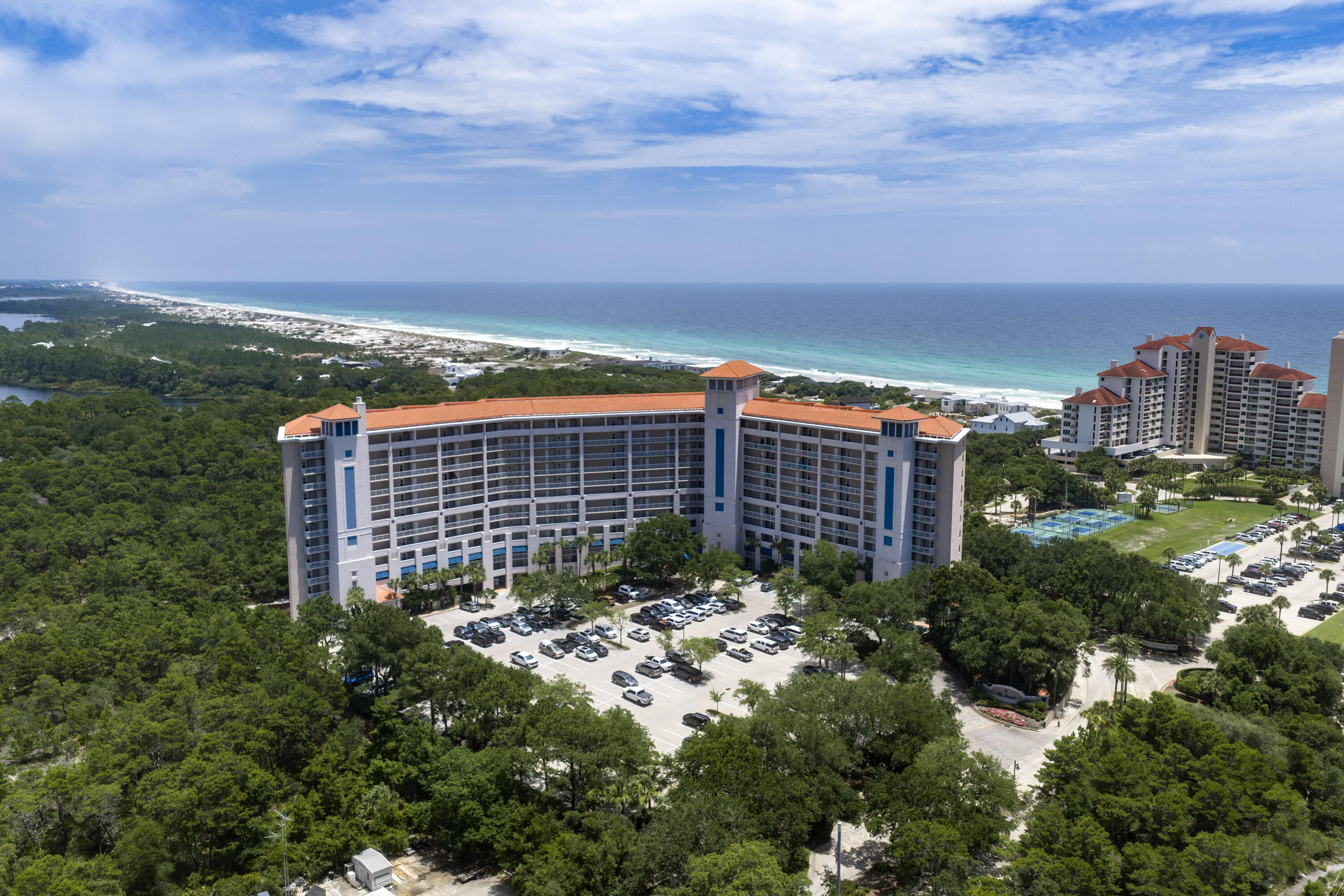SUMMIT AT TOPS'L (THE) - Residential
