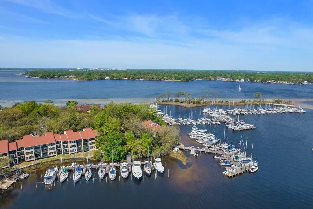 GOLF VILLA CONDOMINIUMS AT BLU - Residential Lease