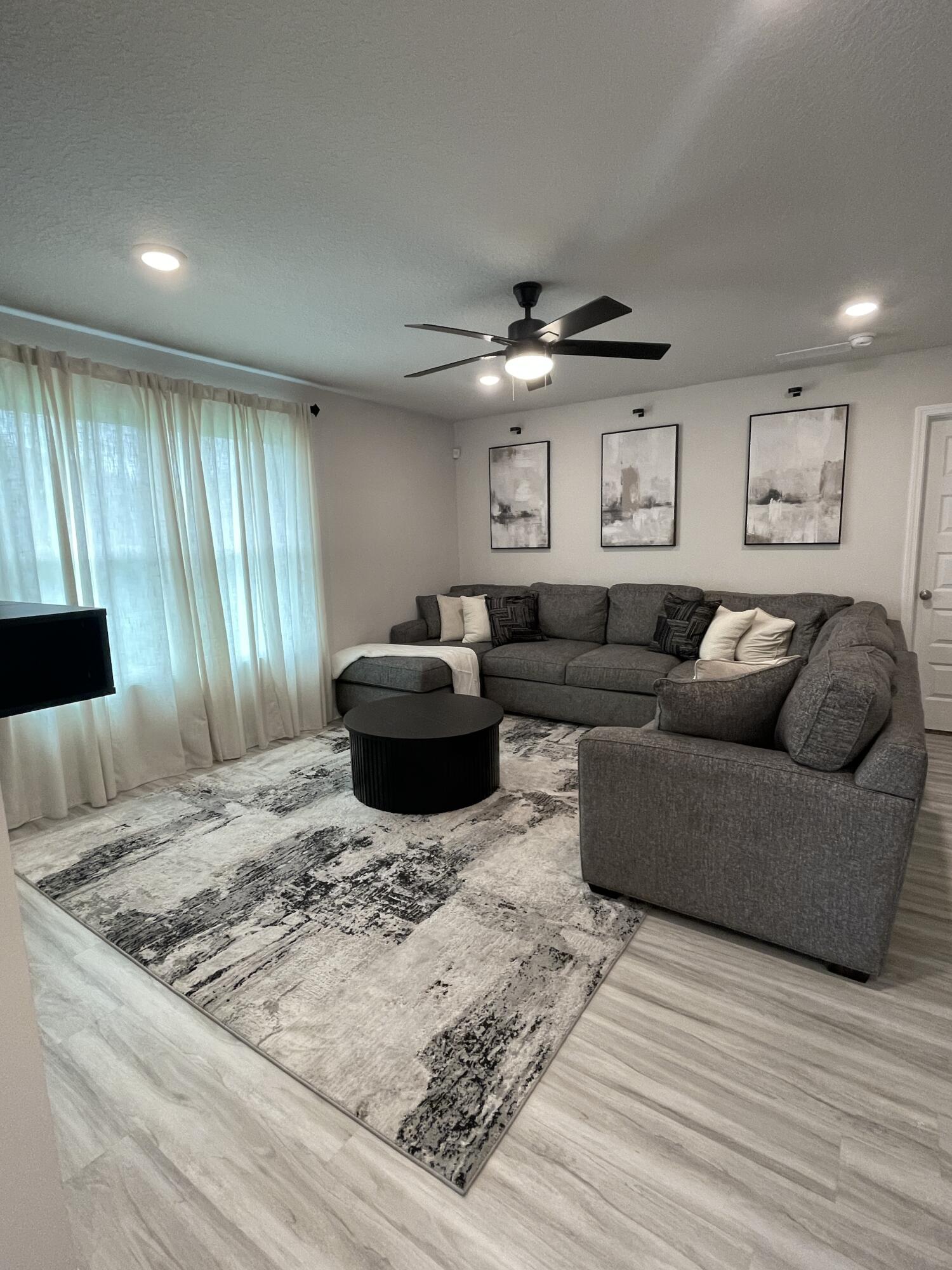 SHOAL RIVER LANDING - Residential Lease