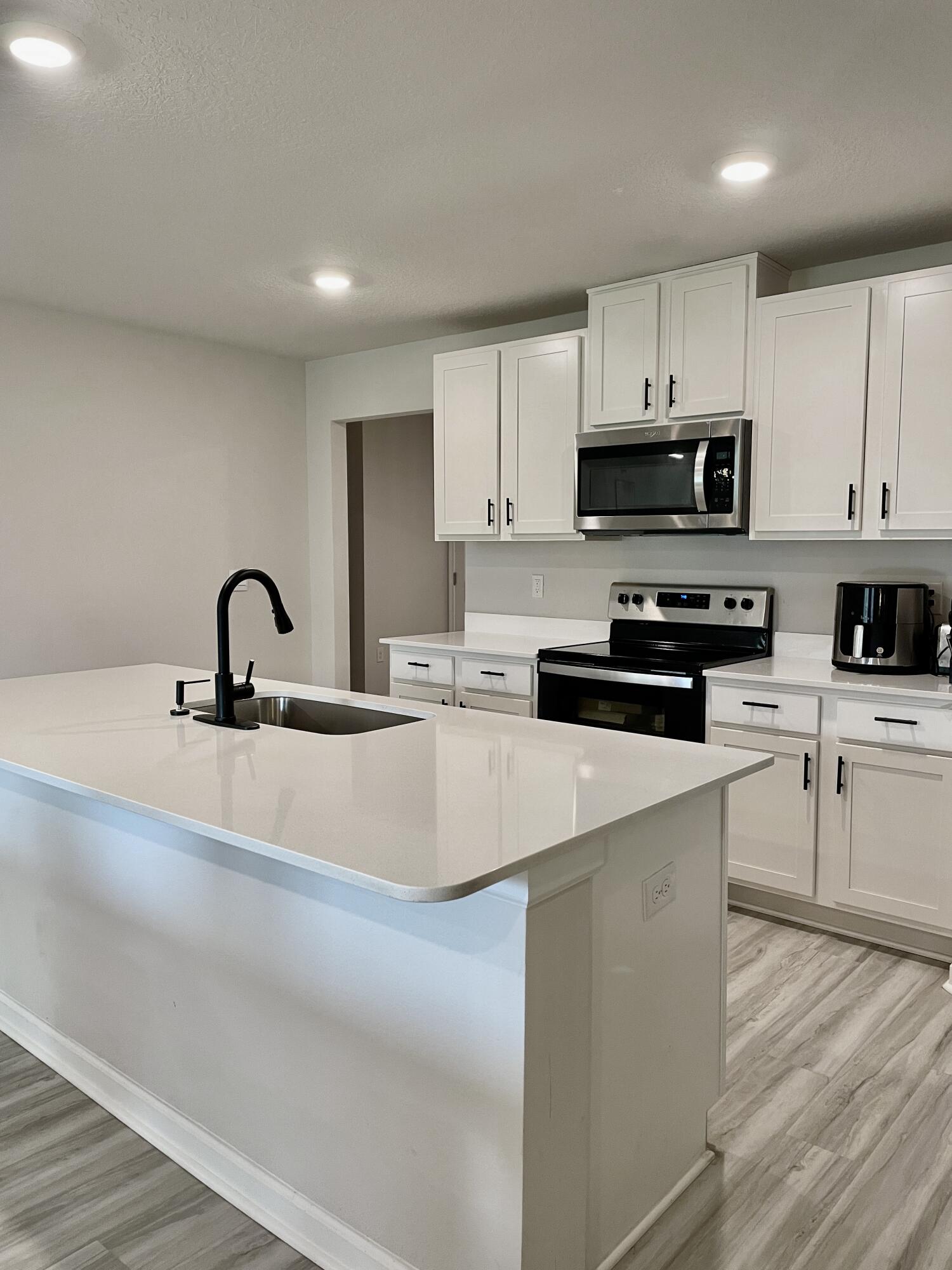 SHOAL RIVER LANDING - Residential Lease