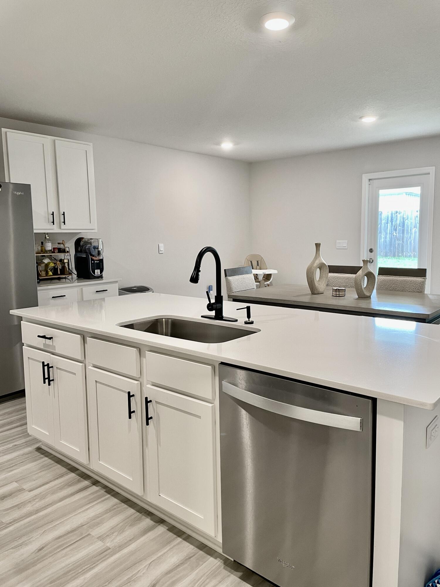 SHOAL RIVER LANDING - Residential Lease
