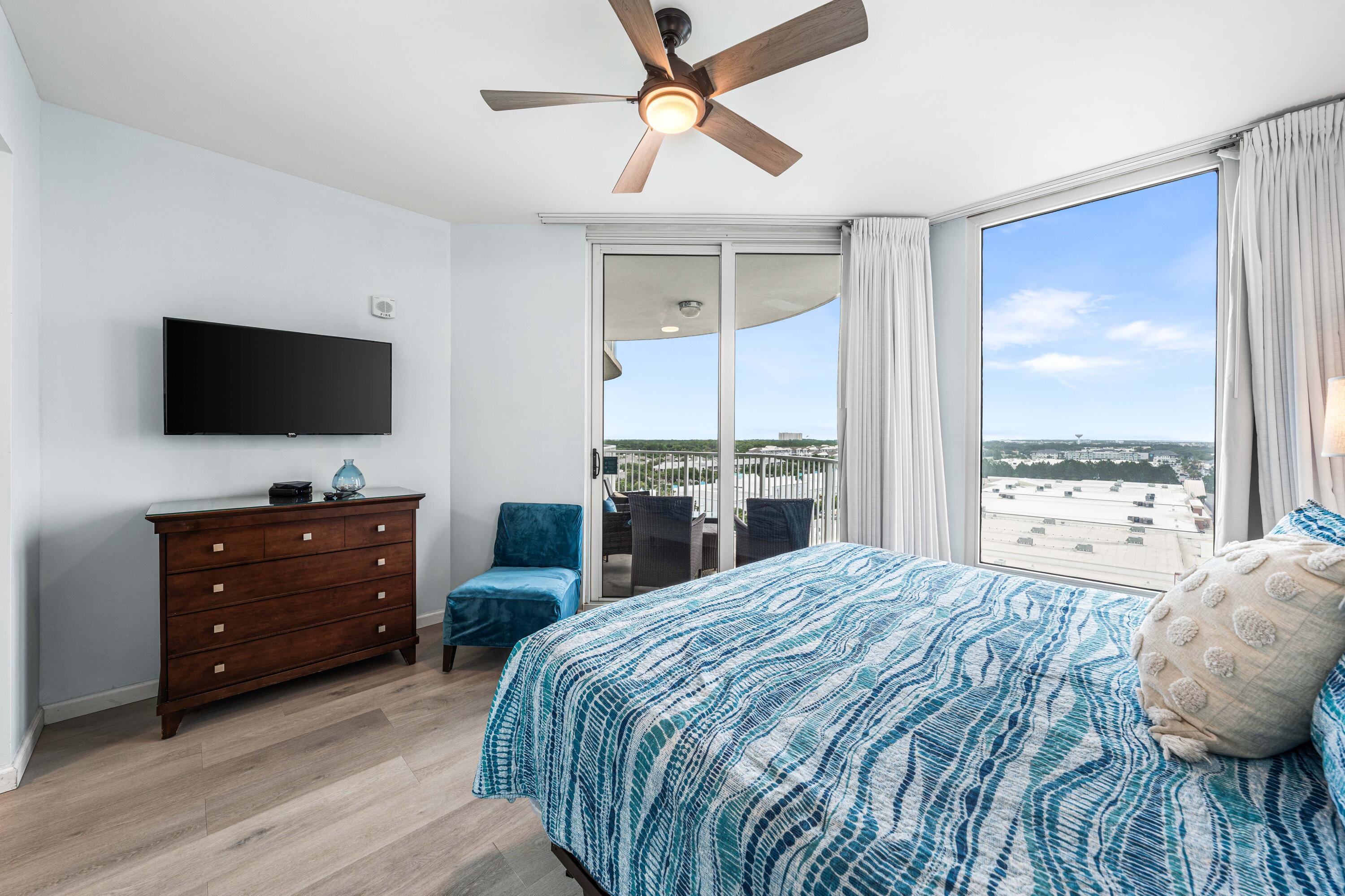 THE PALMS OF DESTIN - Residential