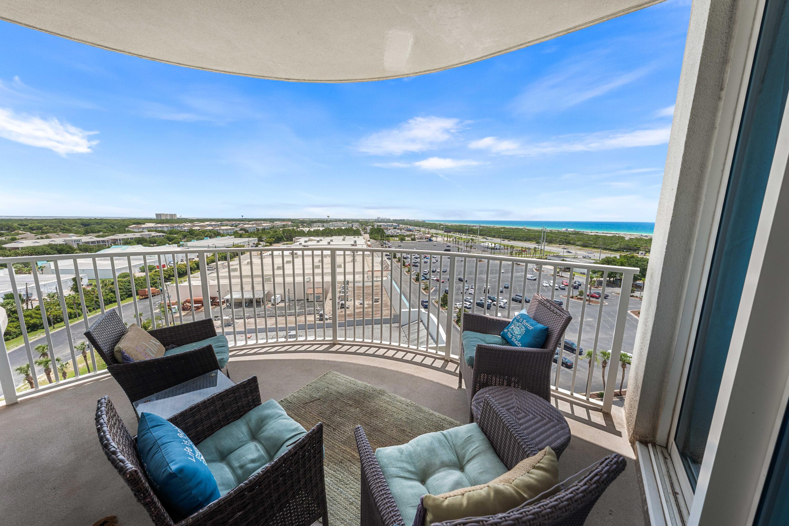 THE PALMS OF DESTIN - Residential