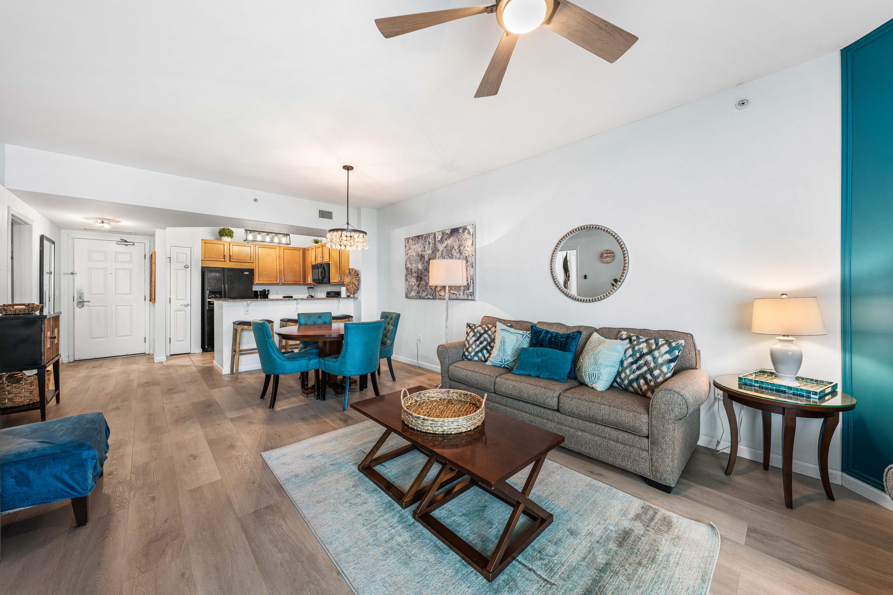 THE PALMS OF DESTIN - Residential