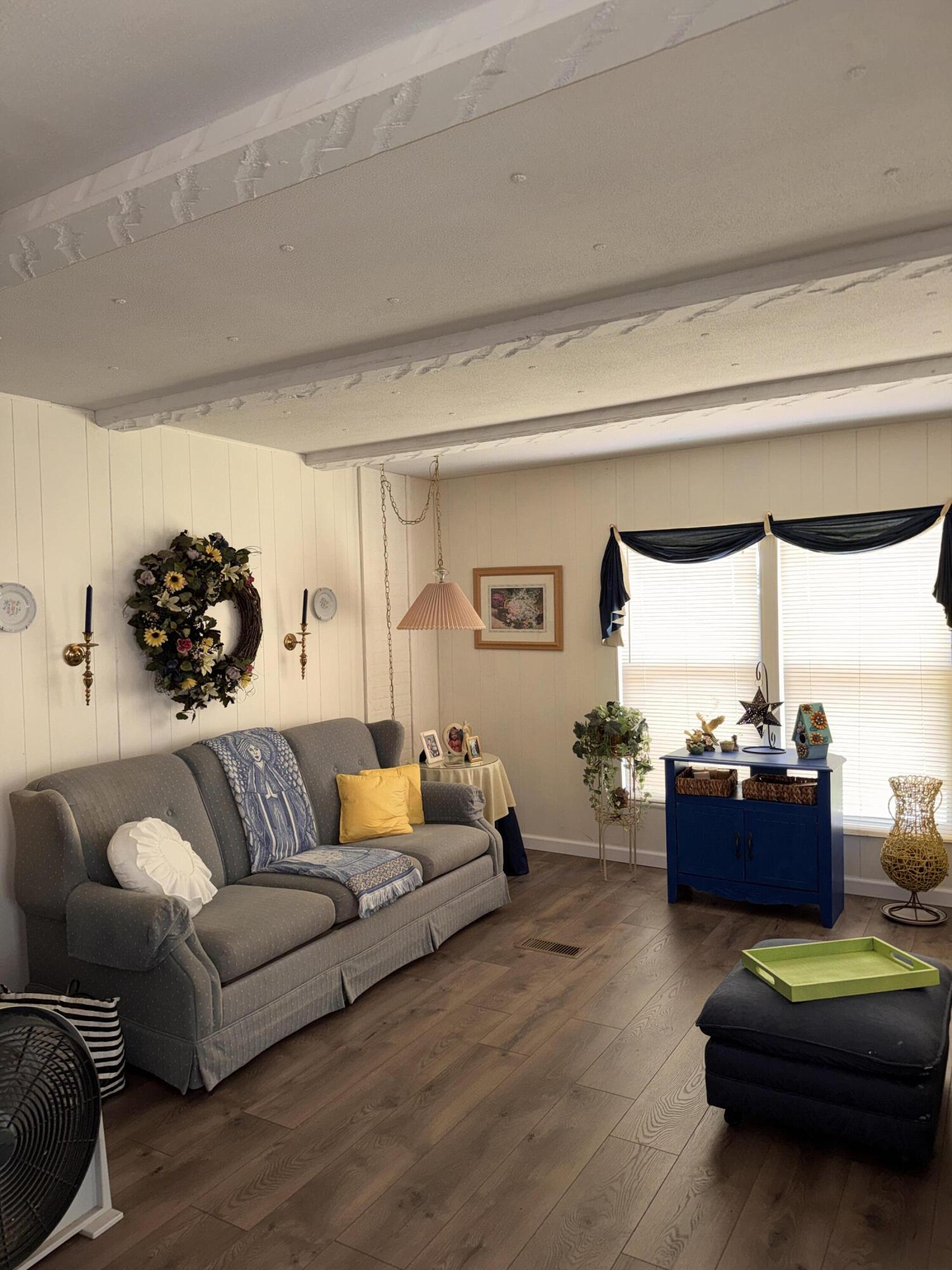 DLEWOOD PARK SUBDIVISION - Residential