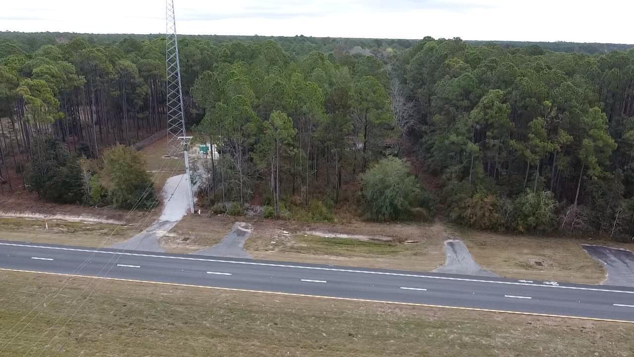 1.2 acres +/- of VACANT COMMERCIAL land. Parcels are located High and Dry in FEMA Flood Zone X. Located 1.2 miles south of HWY 20 and HWY 331 intersection. Across the street from Riverwalk Subdivision, Eglin Federal Credit Union, 1/2 miles to Publix, Less than 1,000ft from the new Walmart that was just approved for build. Current traffic trends indicated upwards of 30,000 vehicles per day on average. Water and Electric are already on site.

Sellers are currently in the process of Annexing into the City of Freeport and changing zoning from Rural Residential to Commercial.