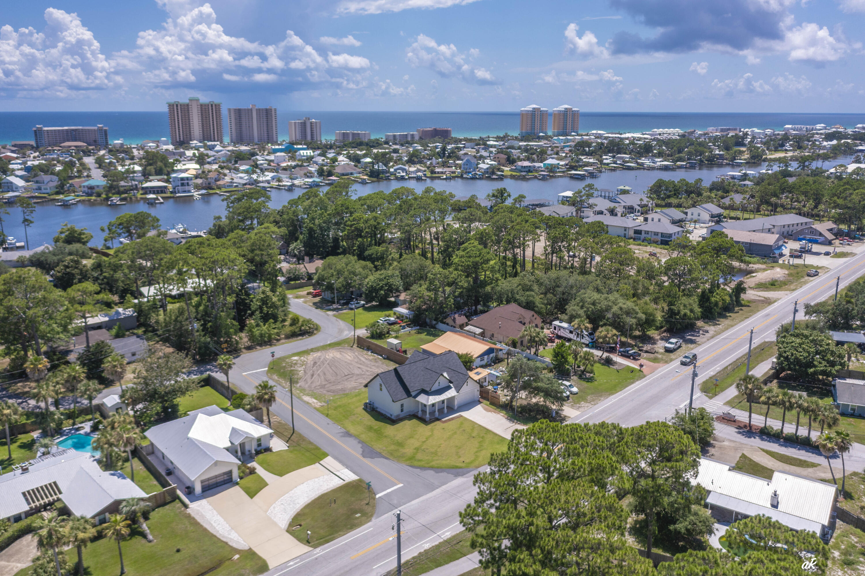 GRAND LAGOON BANKS - Residential
