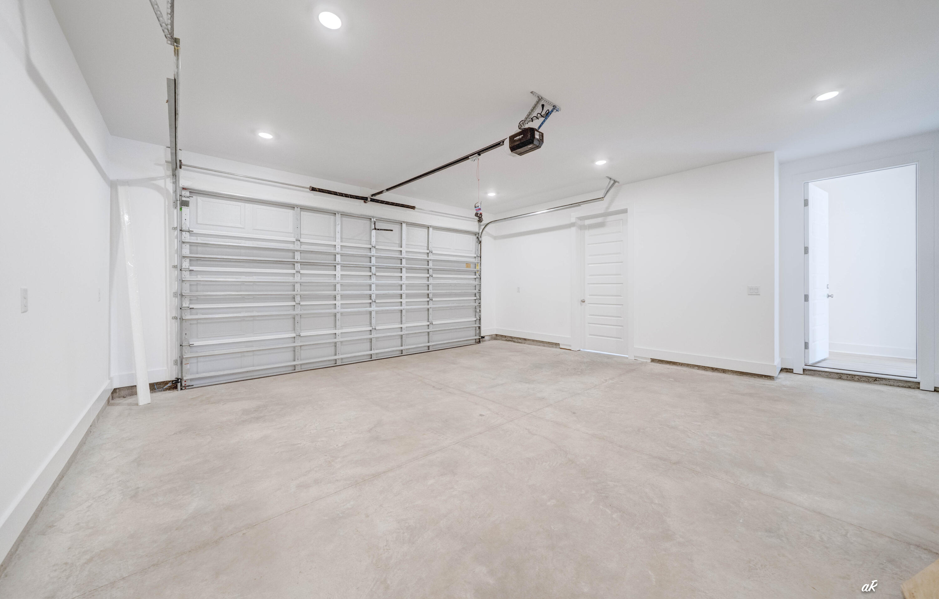 GRAND LAGOON BANKS - Residential