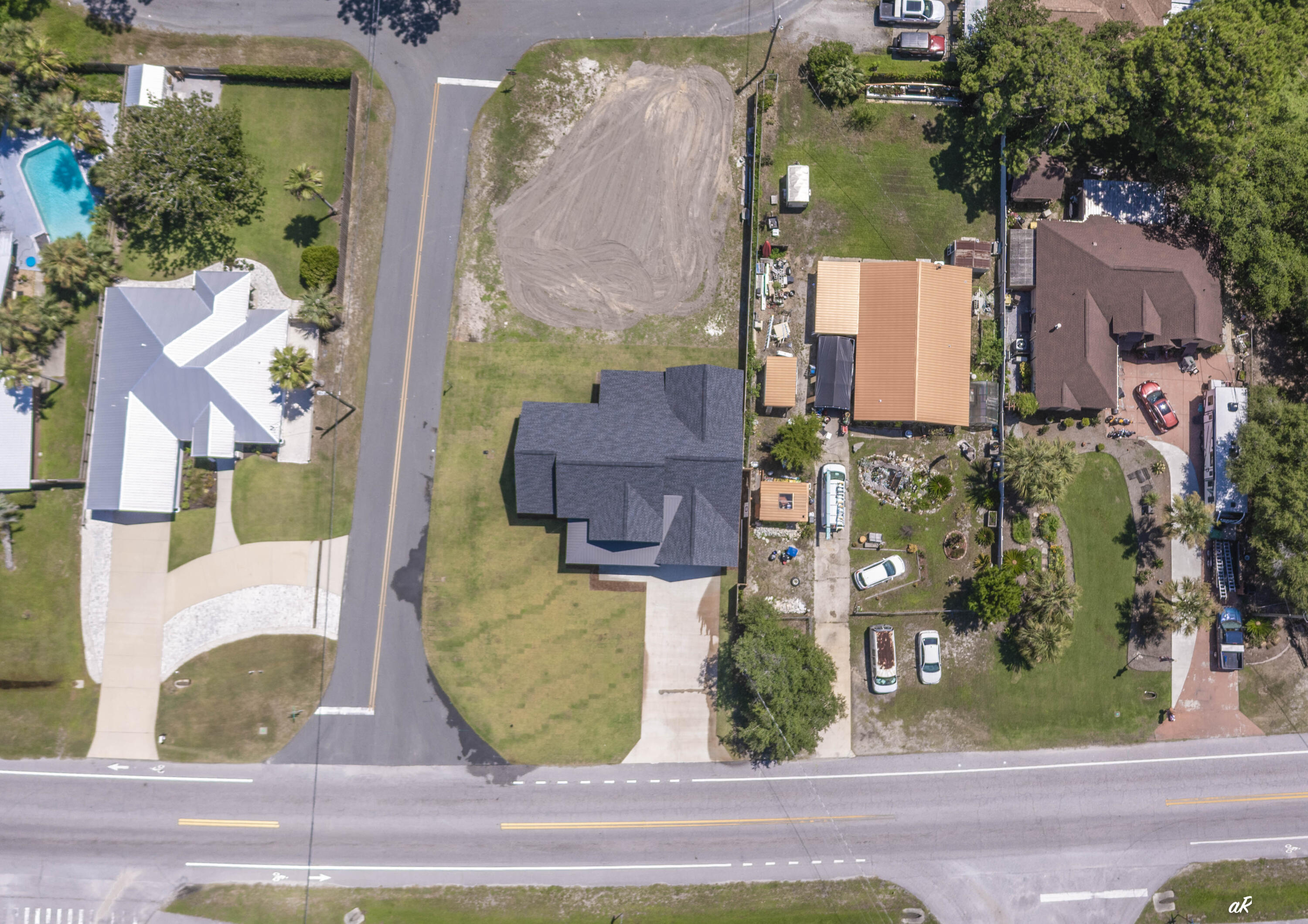 GRAND LAGOON BANKS - Residential