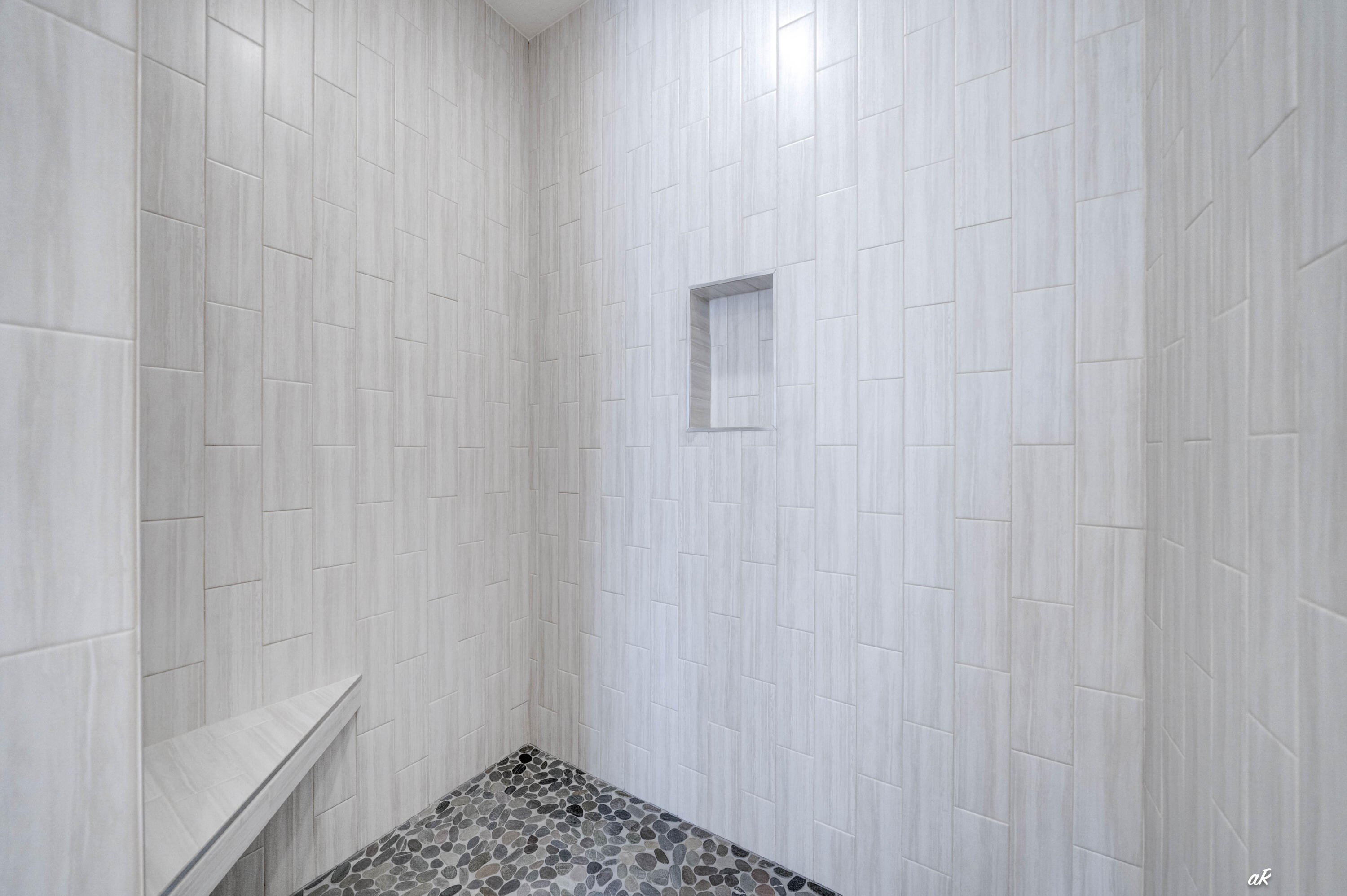 GRAND LAGOON BANKS - Residential