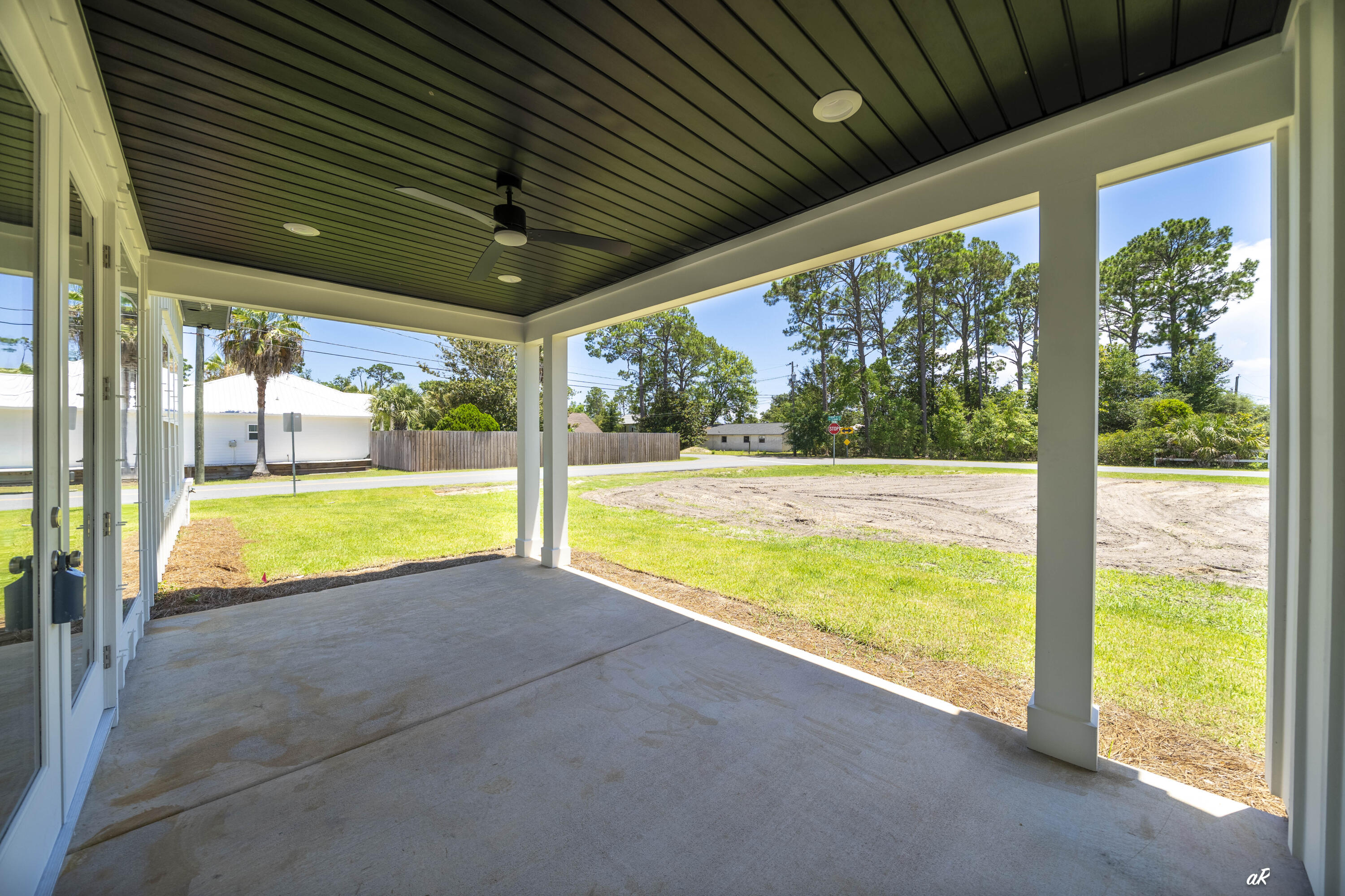 GRAND LAGOON BANKS - Residential