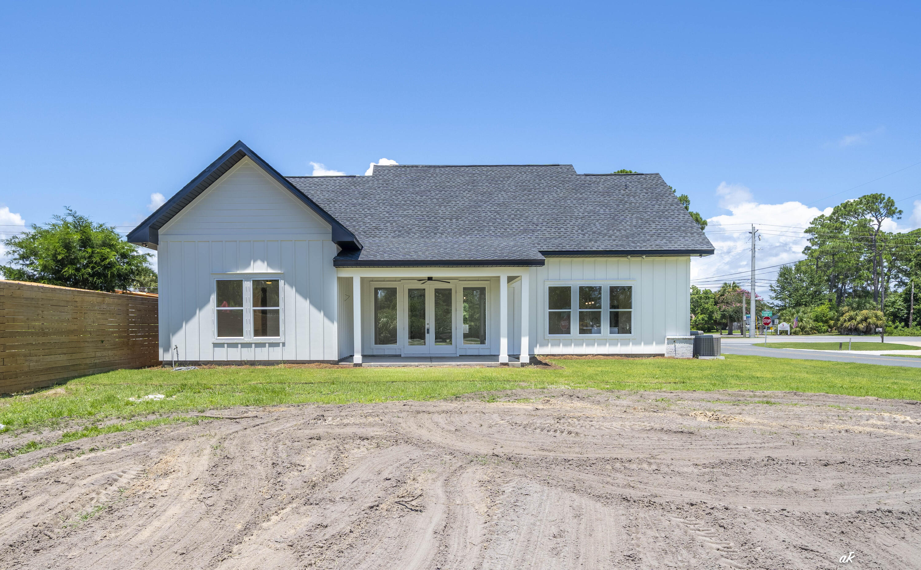 GRAND LAGOON BANKS - Residential