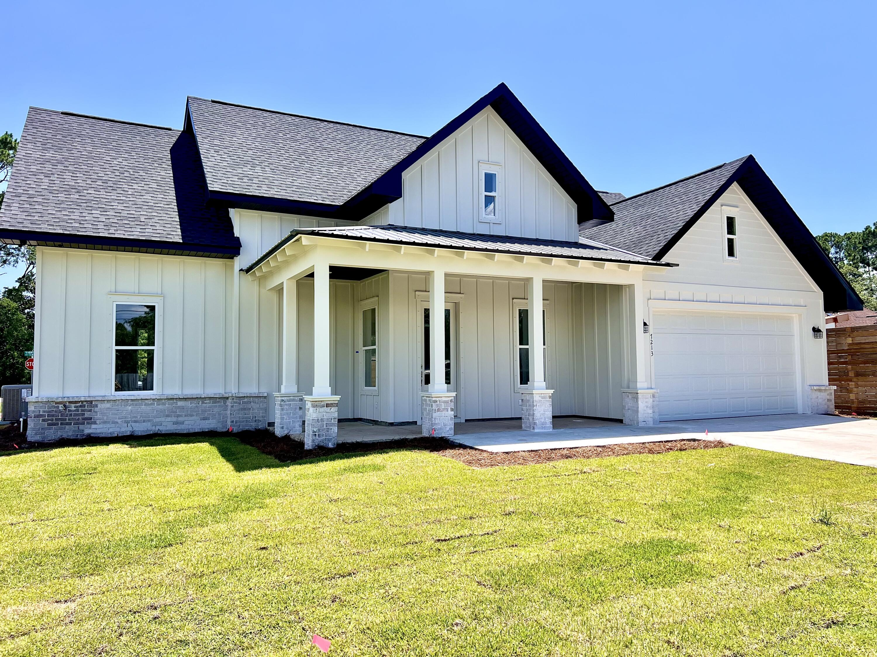 GRAND LAGOON BANKS - Residential