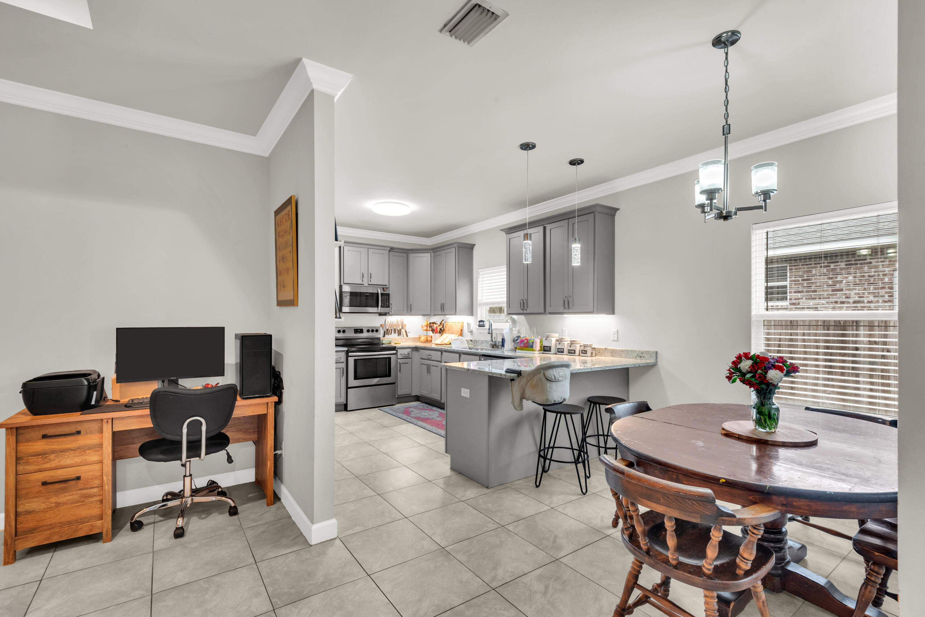 WYNNEHAVEN BCH EST - Residential
