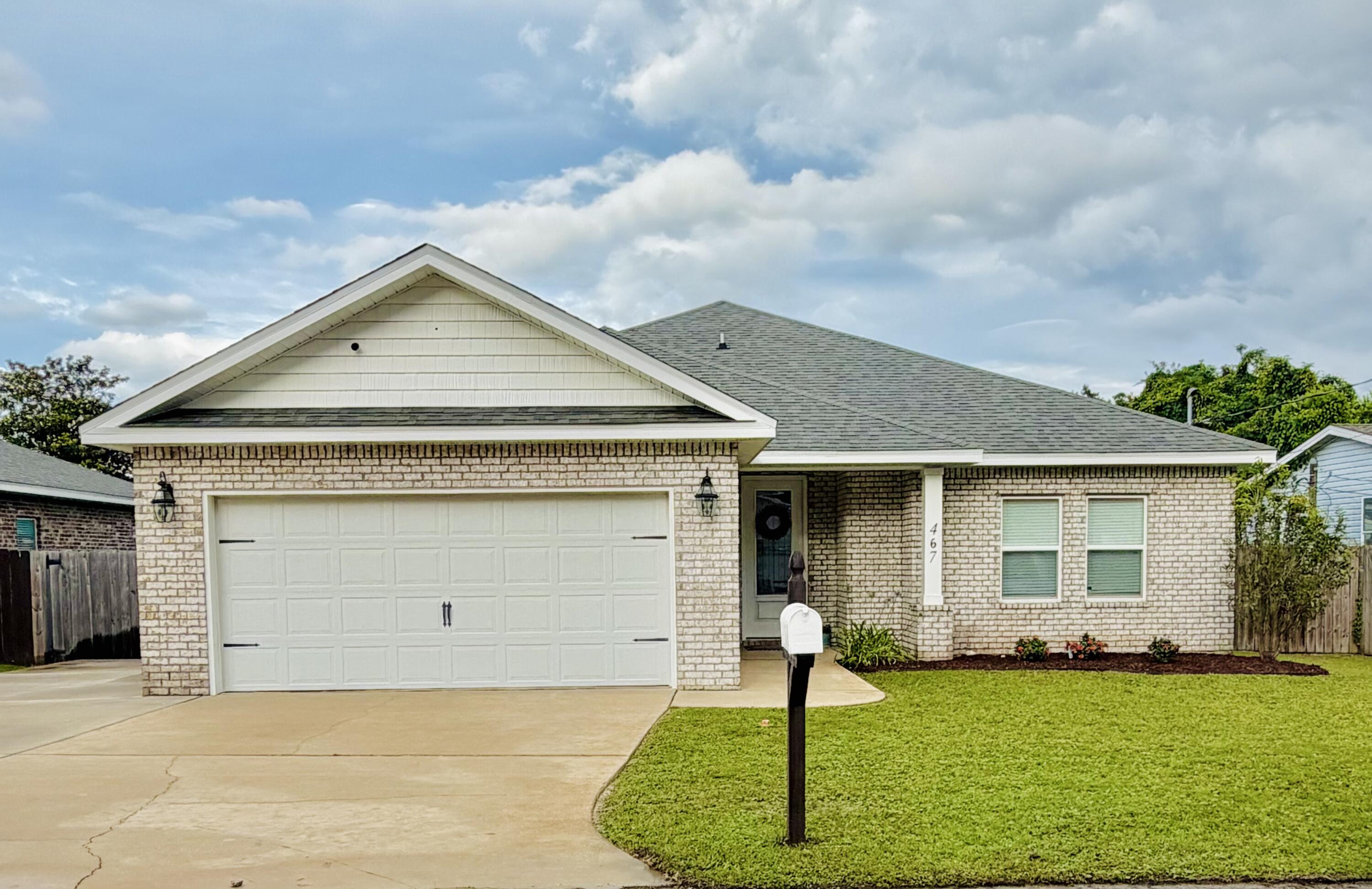WYNNEHAVEN BCH EST - Residential
