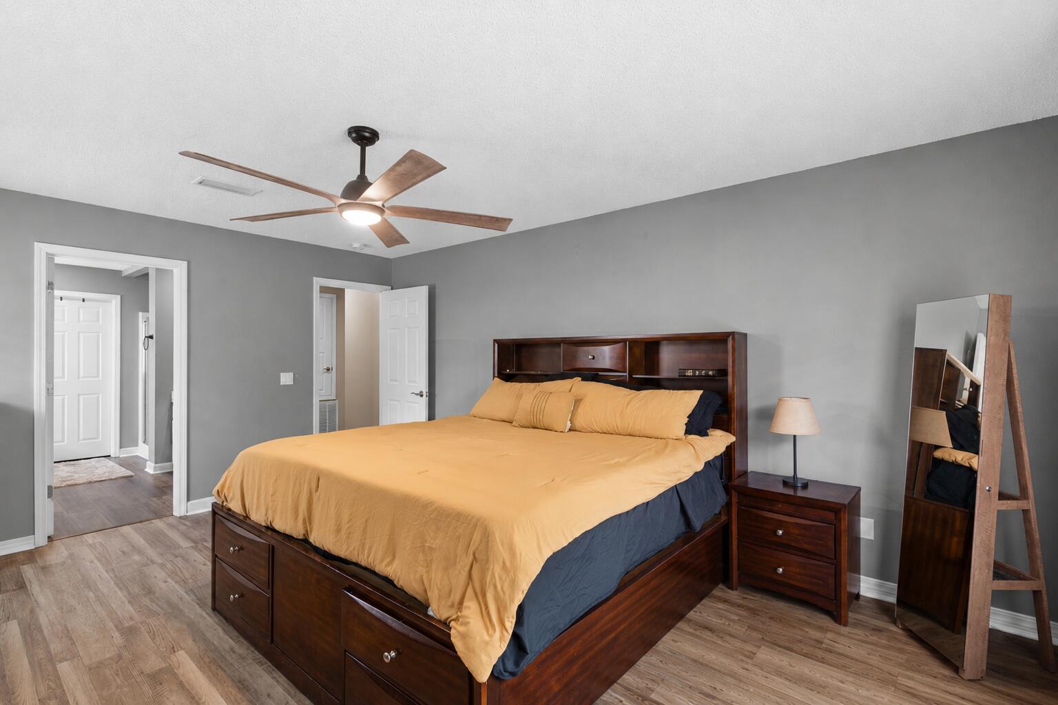 MARION MANOR - Residential