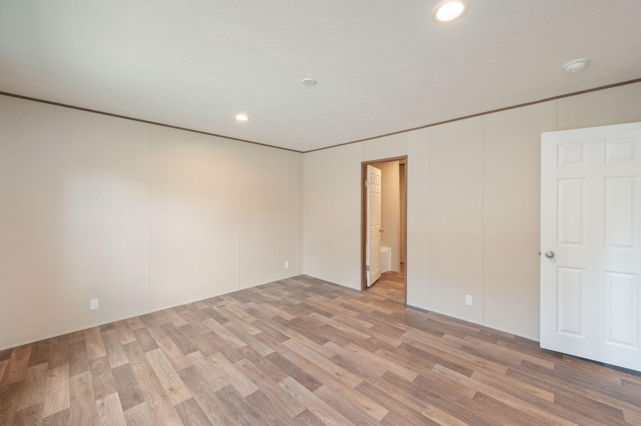 OAKWOOD HILLS UNIT 1 - Residential