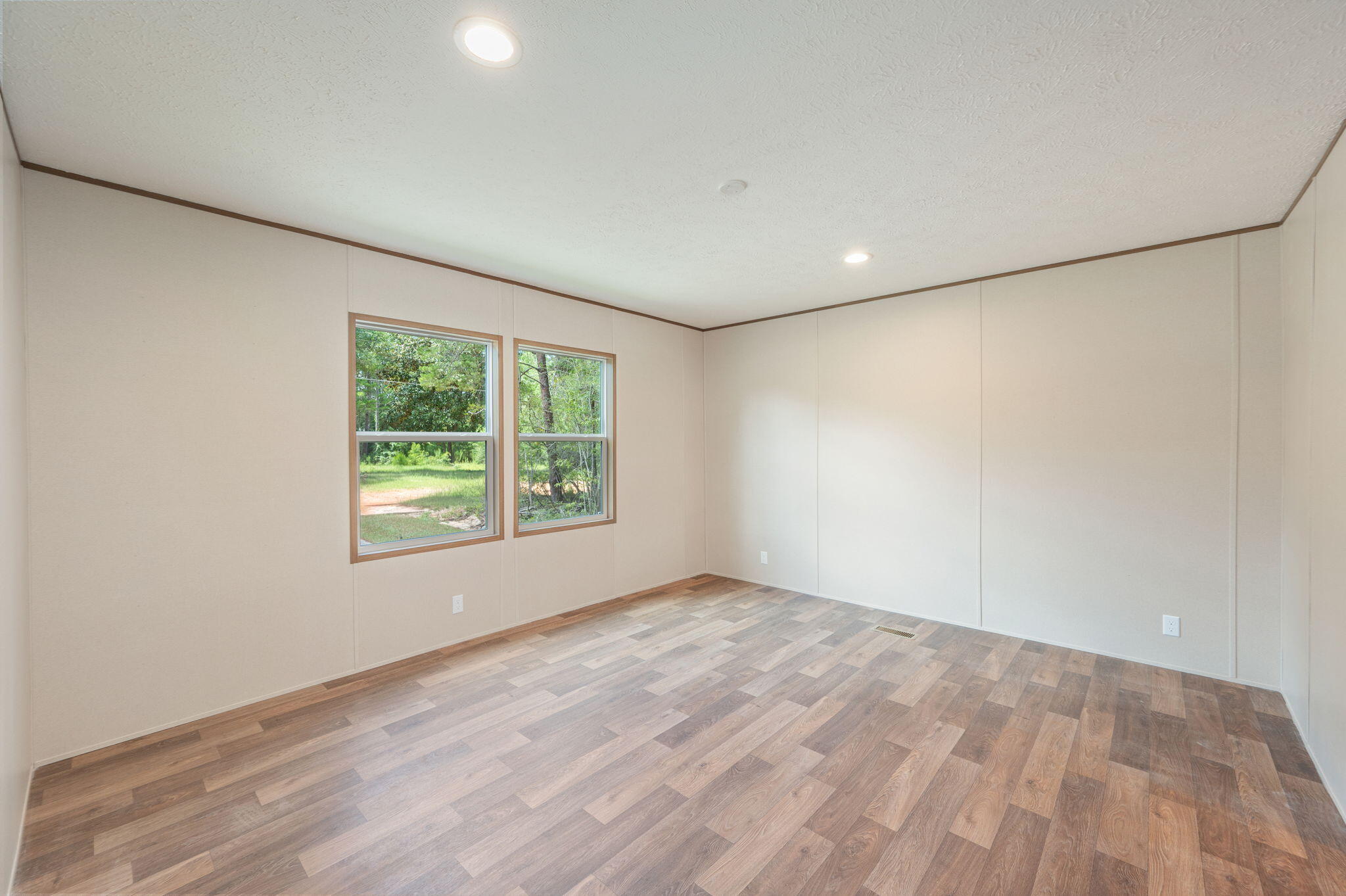 OAKWOOD HILLS UNIT 1 - Residential