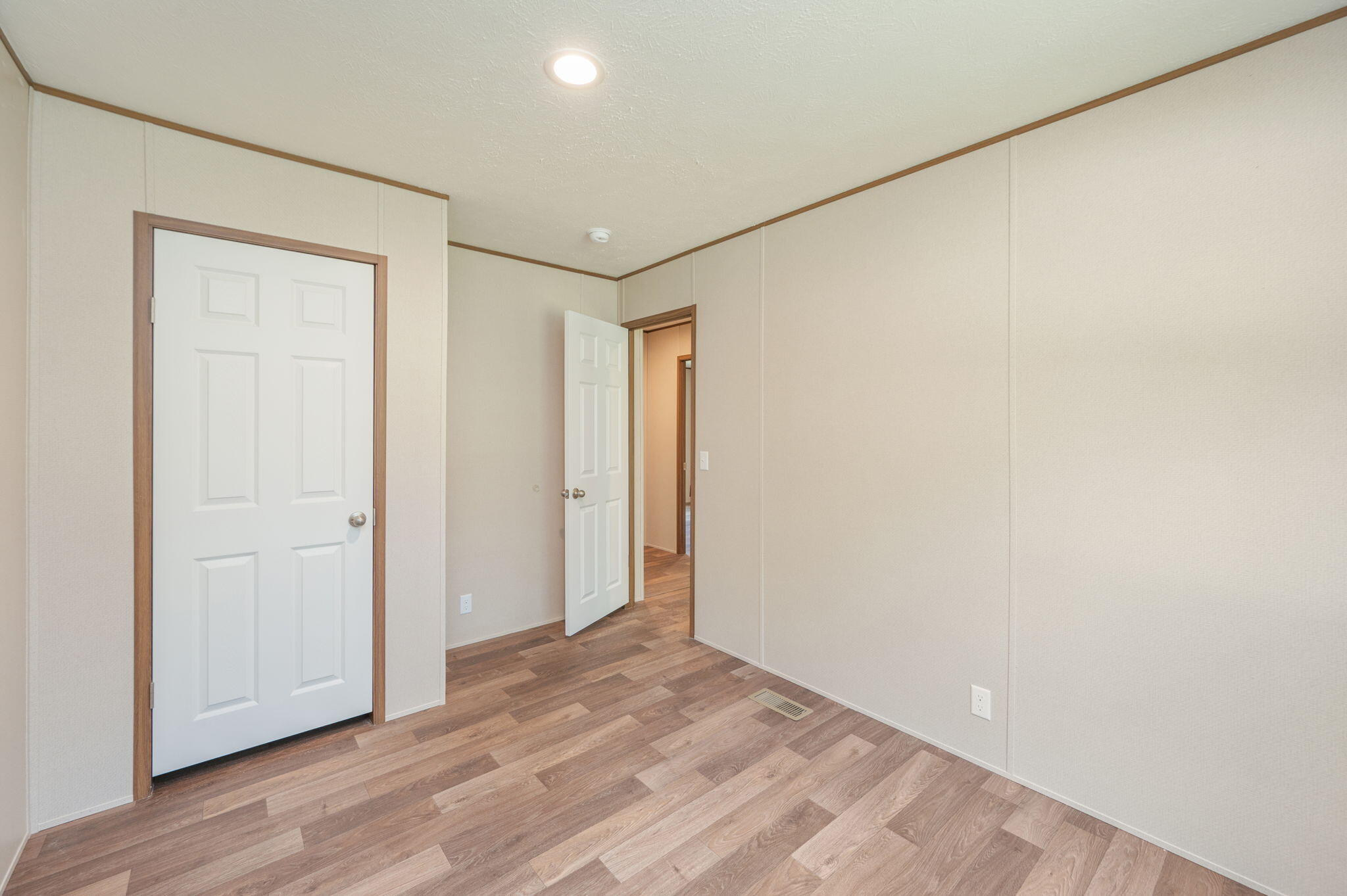 OAKWOOD HILLS UNIT 1 - Residential