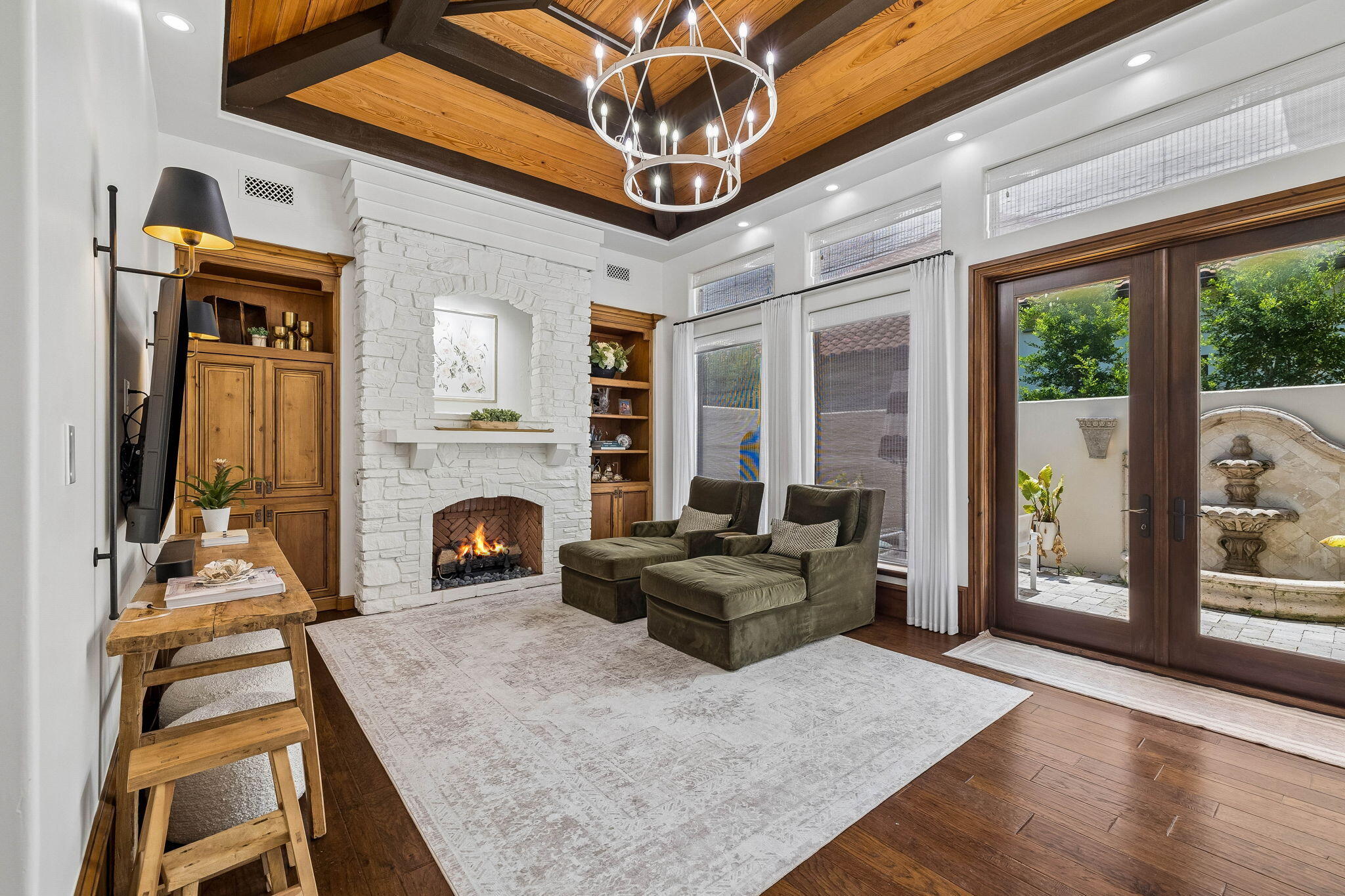 BURNT PINE - Residential