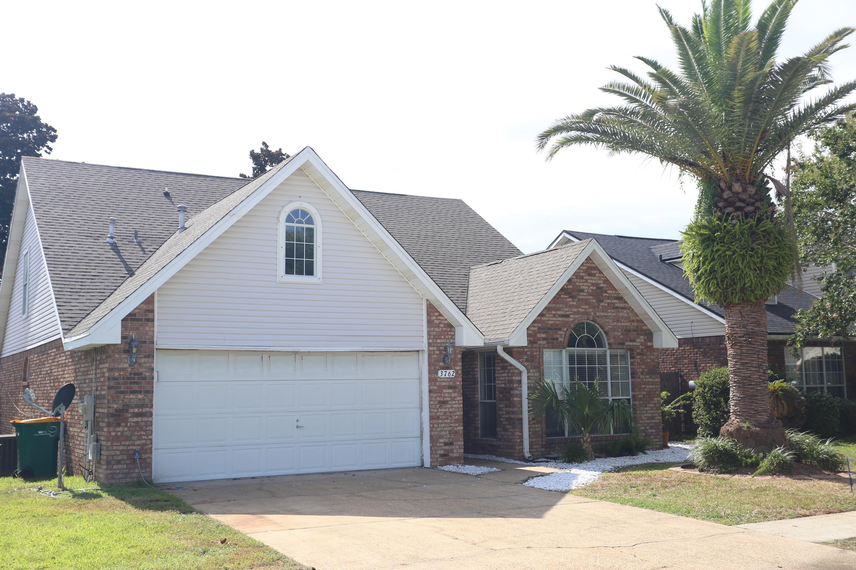 HARBOR BREEZE - Residential