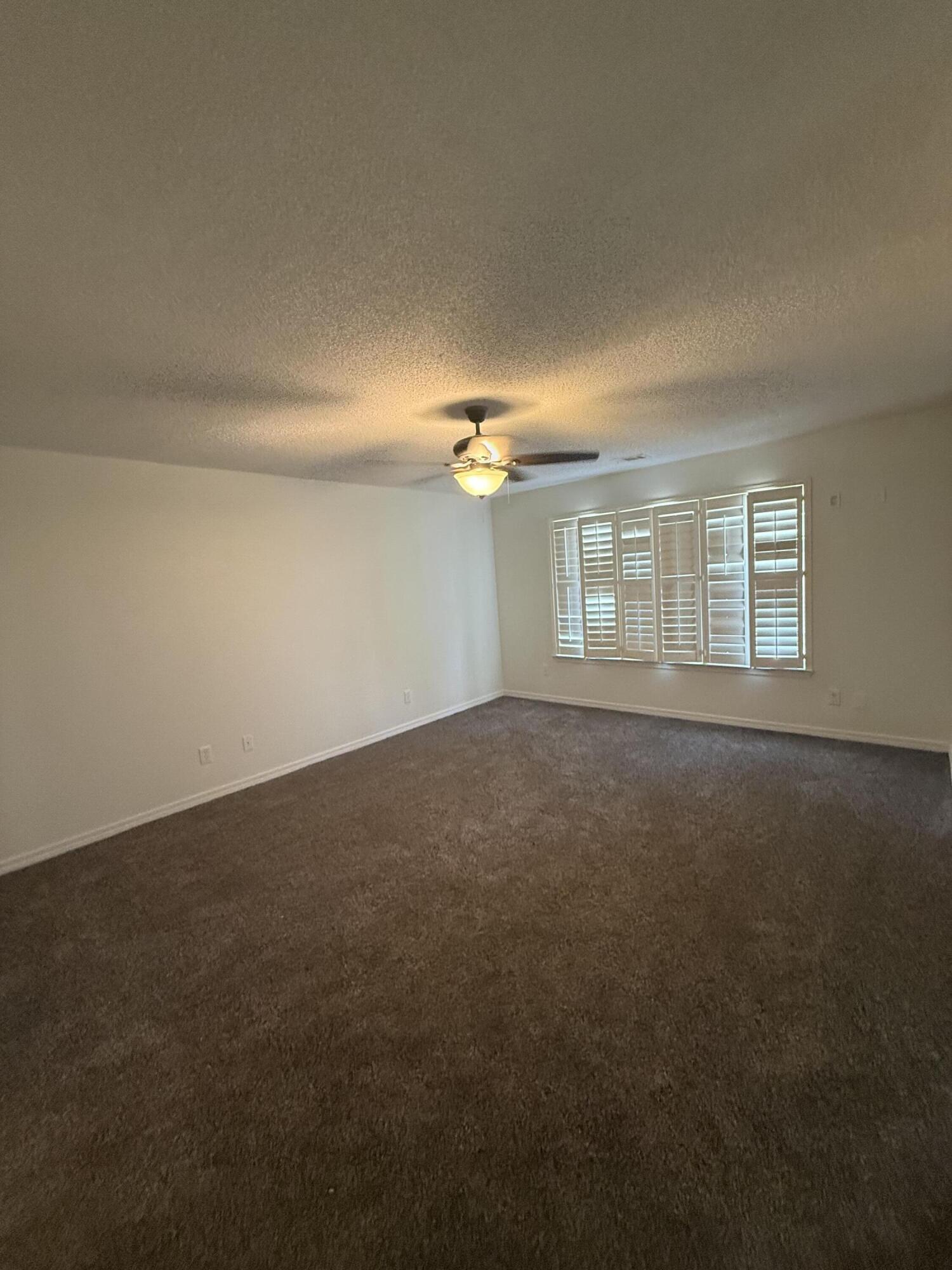 HARBOR BREEZE - Residential