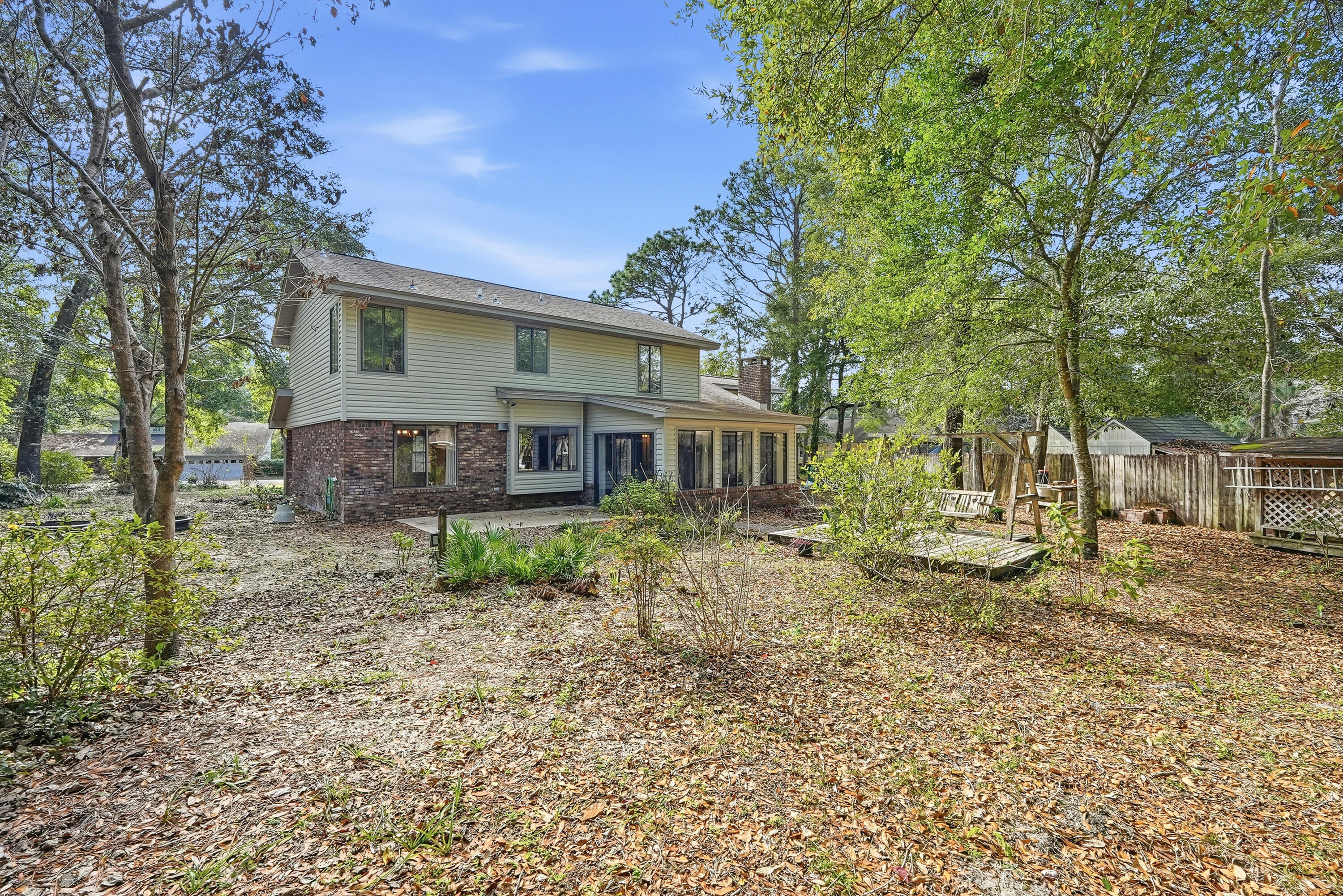 ROCKY BAYOU COUNTRY CLUB ESTATES 3 - Residential