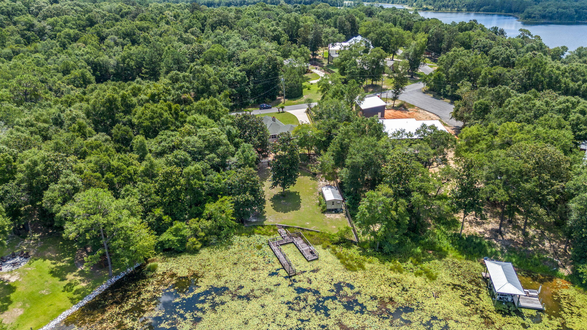 LAKE HOLLEY ESTATES - Residential