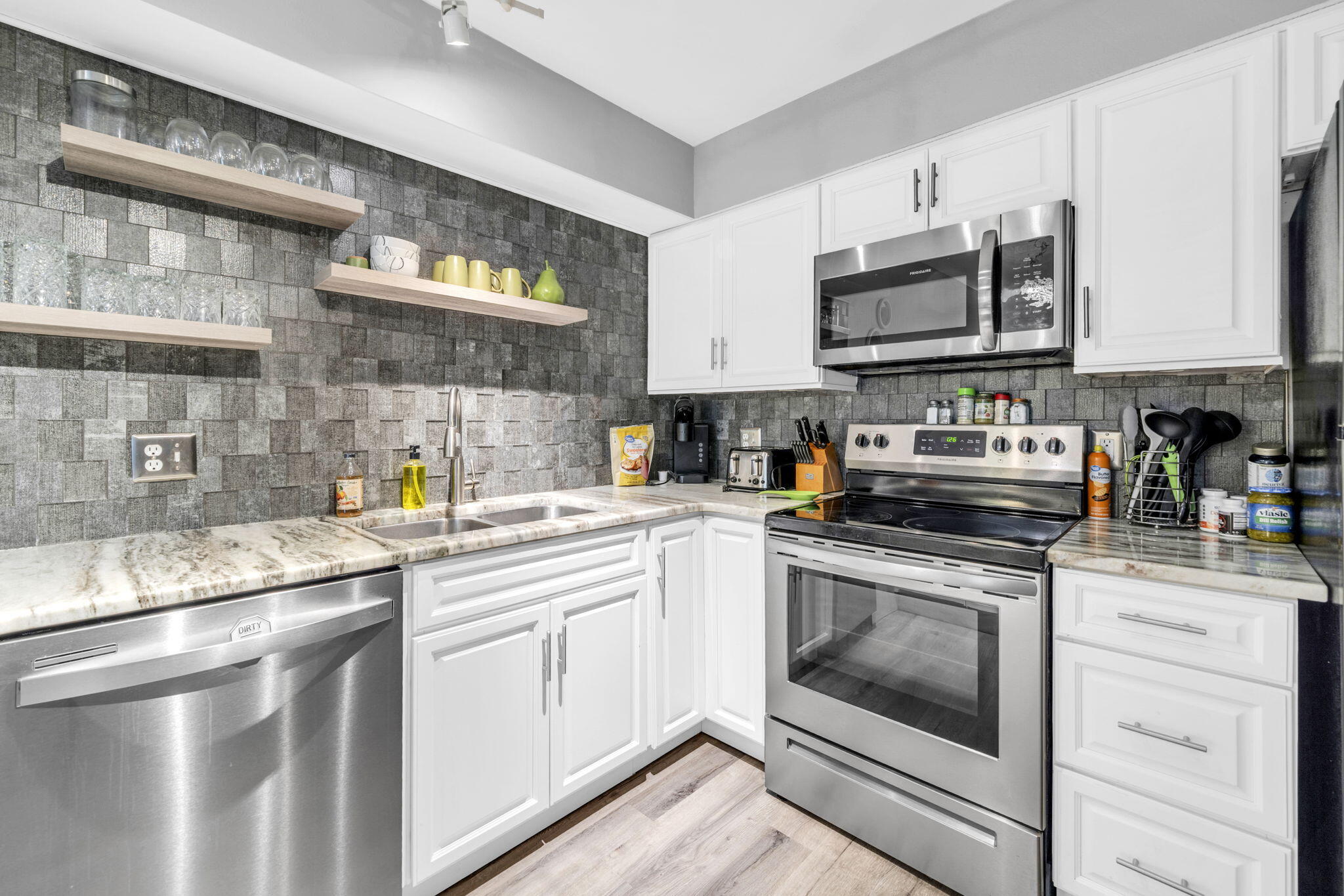POINTE OF VIEW CONDO - Residential