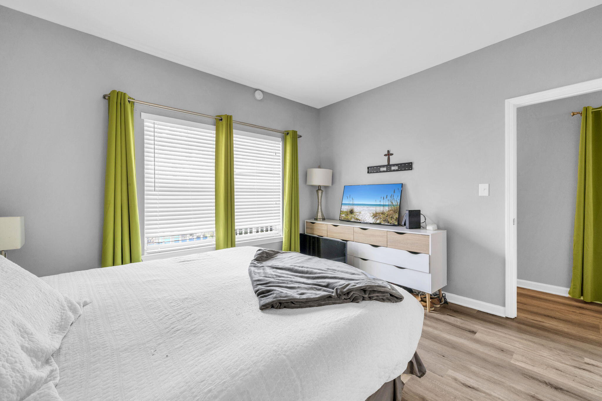 POINTE OF VIEW CONDO - Residential
