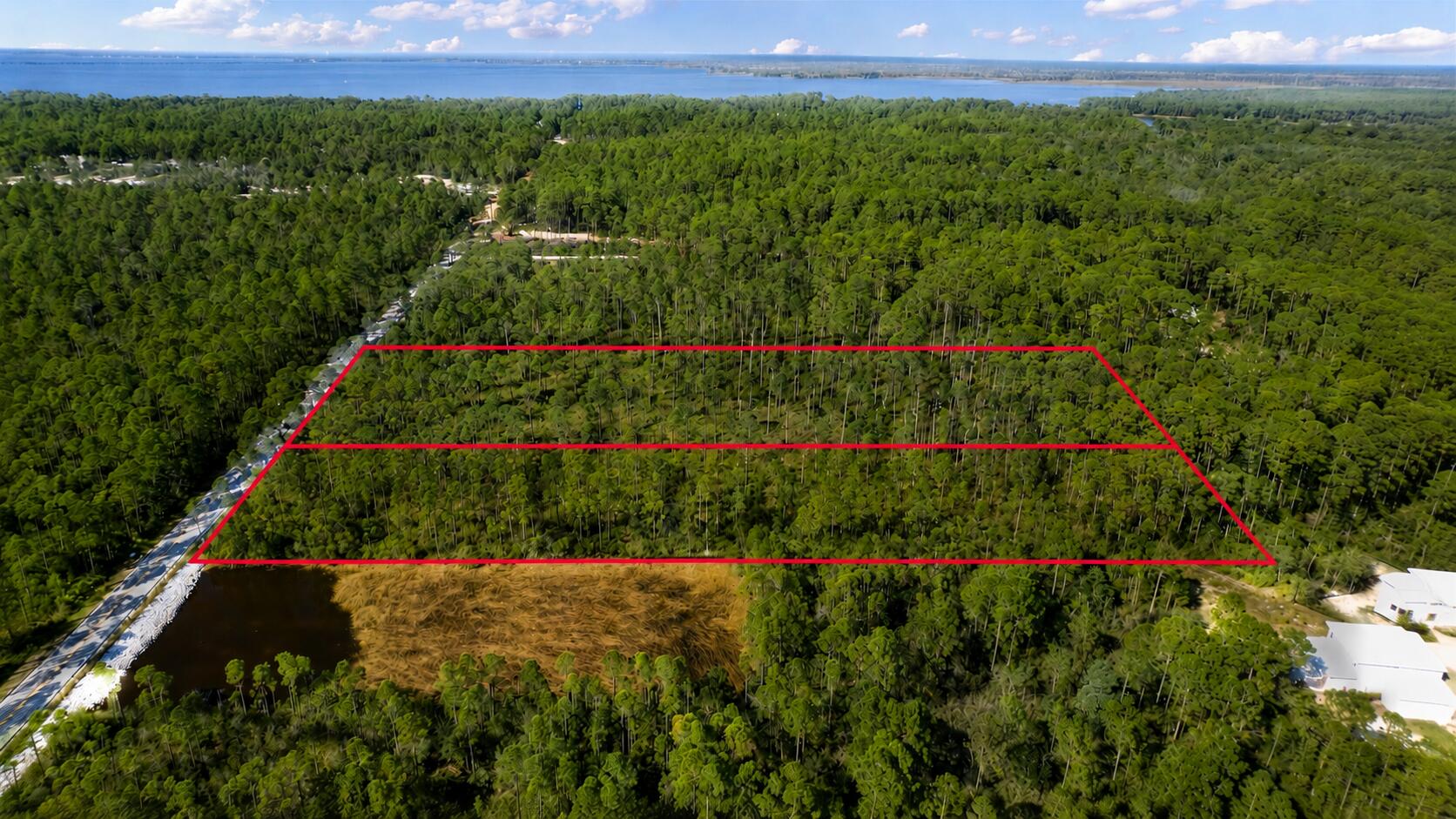 NO RECORDED SUBDIVISION - Land