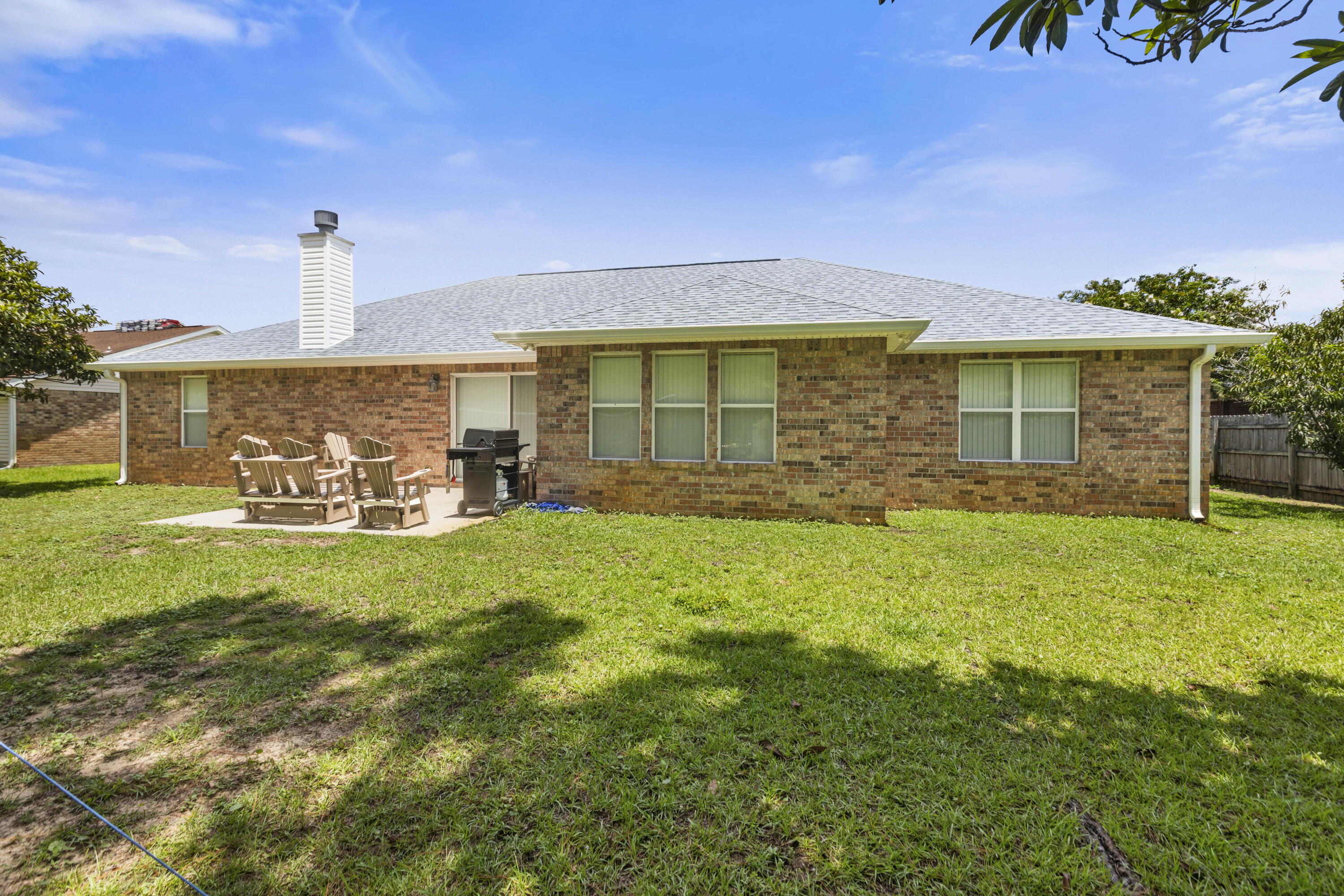 ASHBERRY WOODS - Residential
