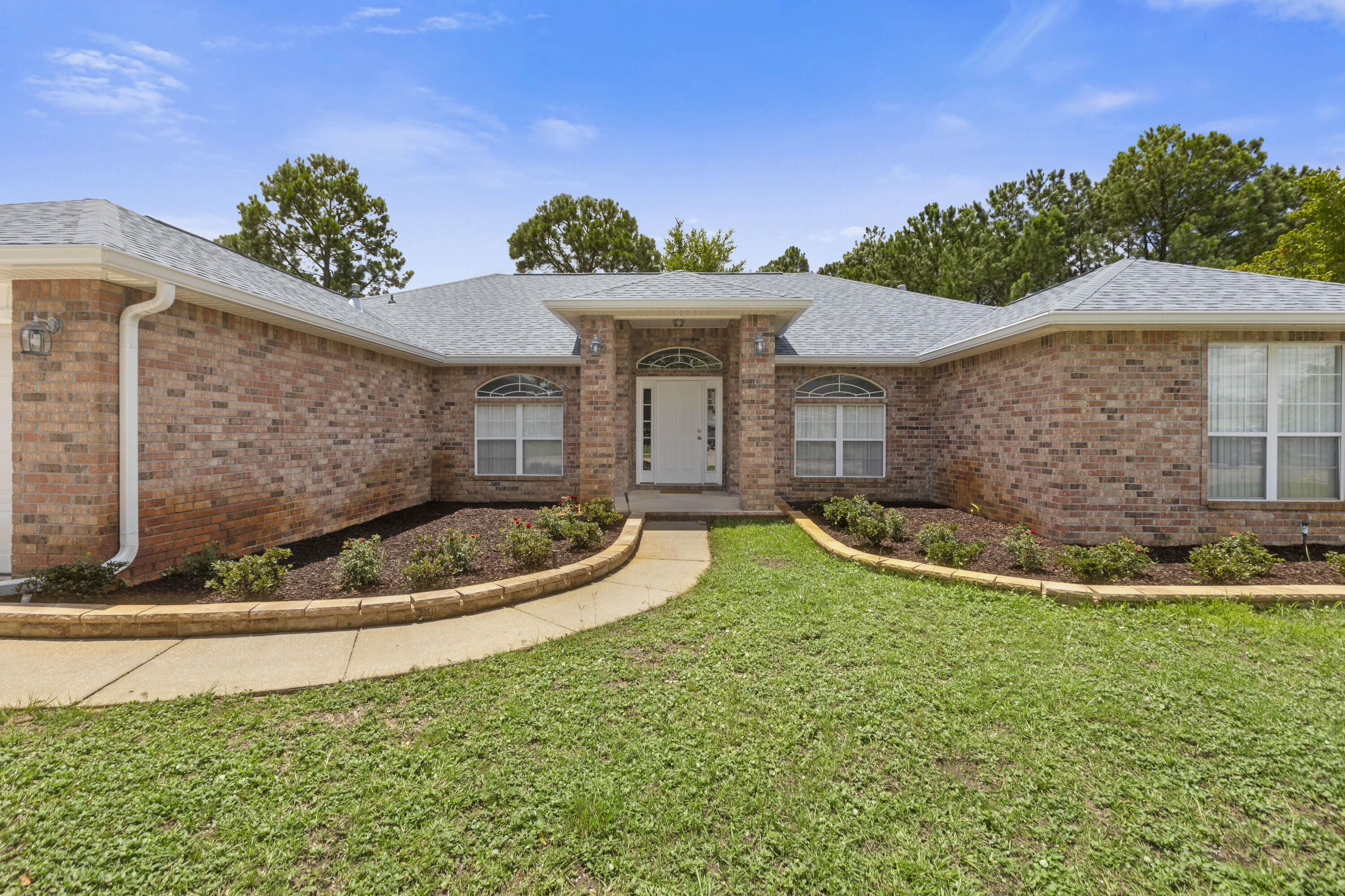 ASHBERRY WOODS - Residential