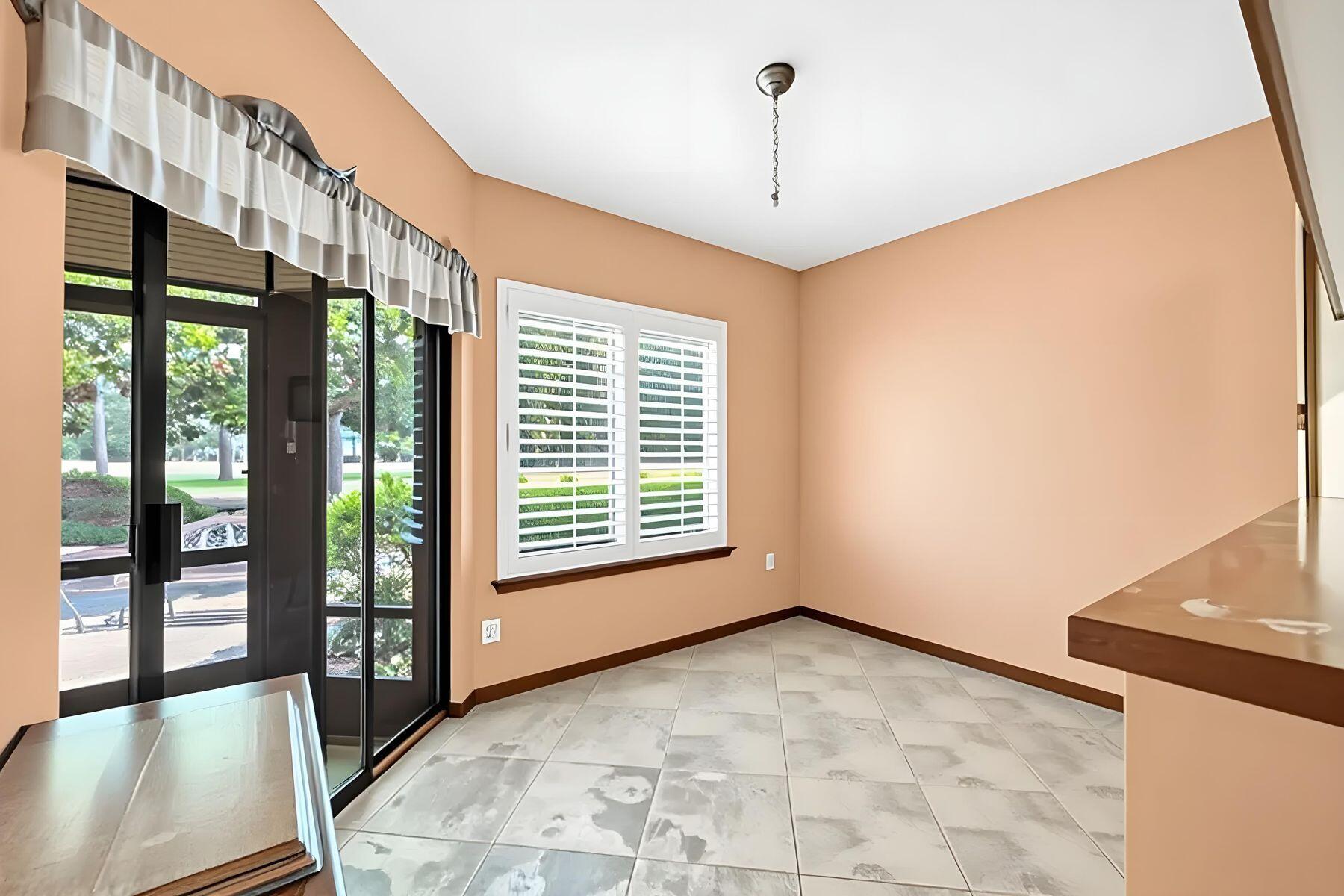 GLENEAGLES GREEN BLUEWATER BAY - Residential