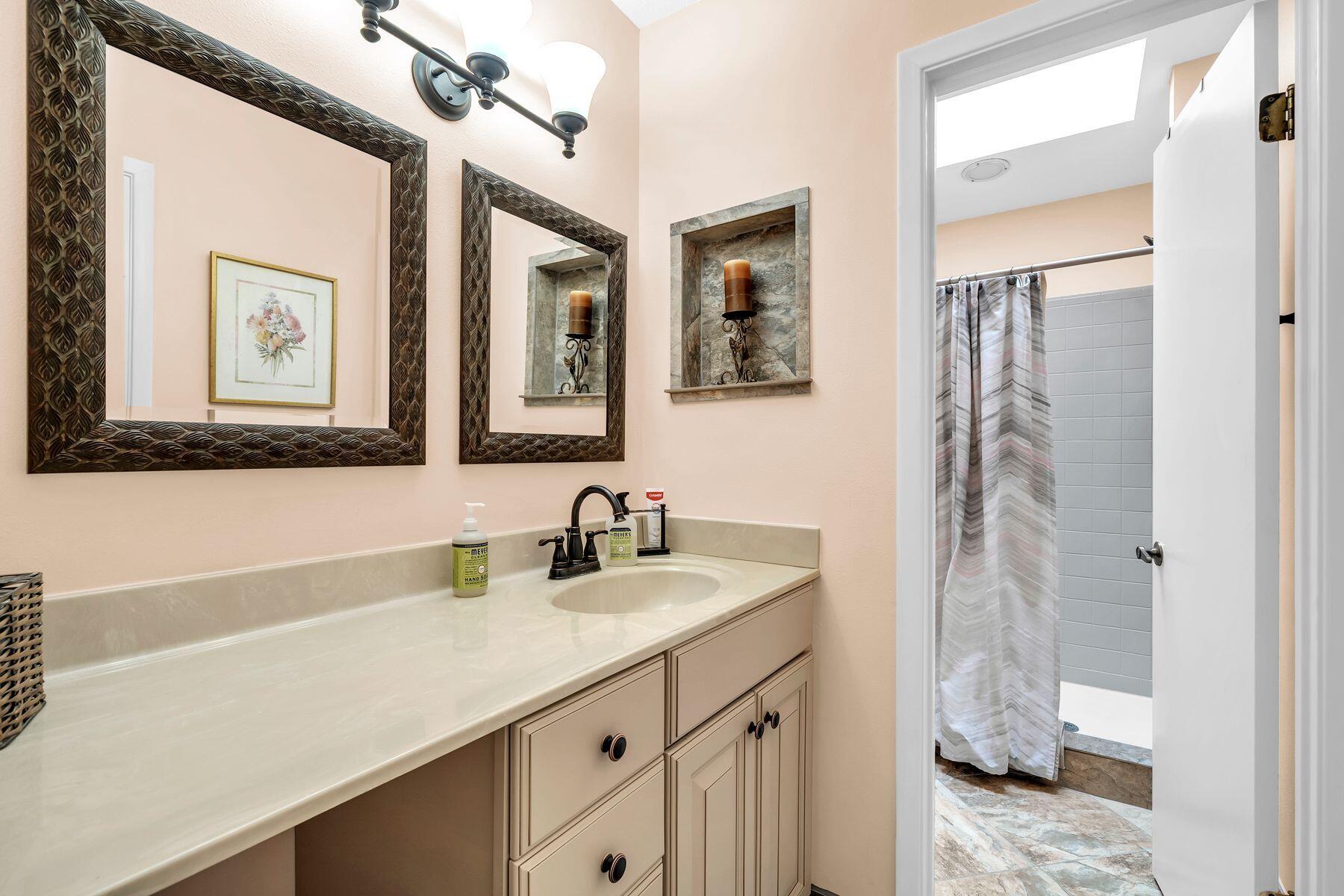 GLENEAGLES GREEN BLUEWATER BAY - Residential